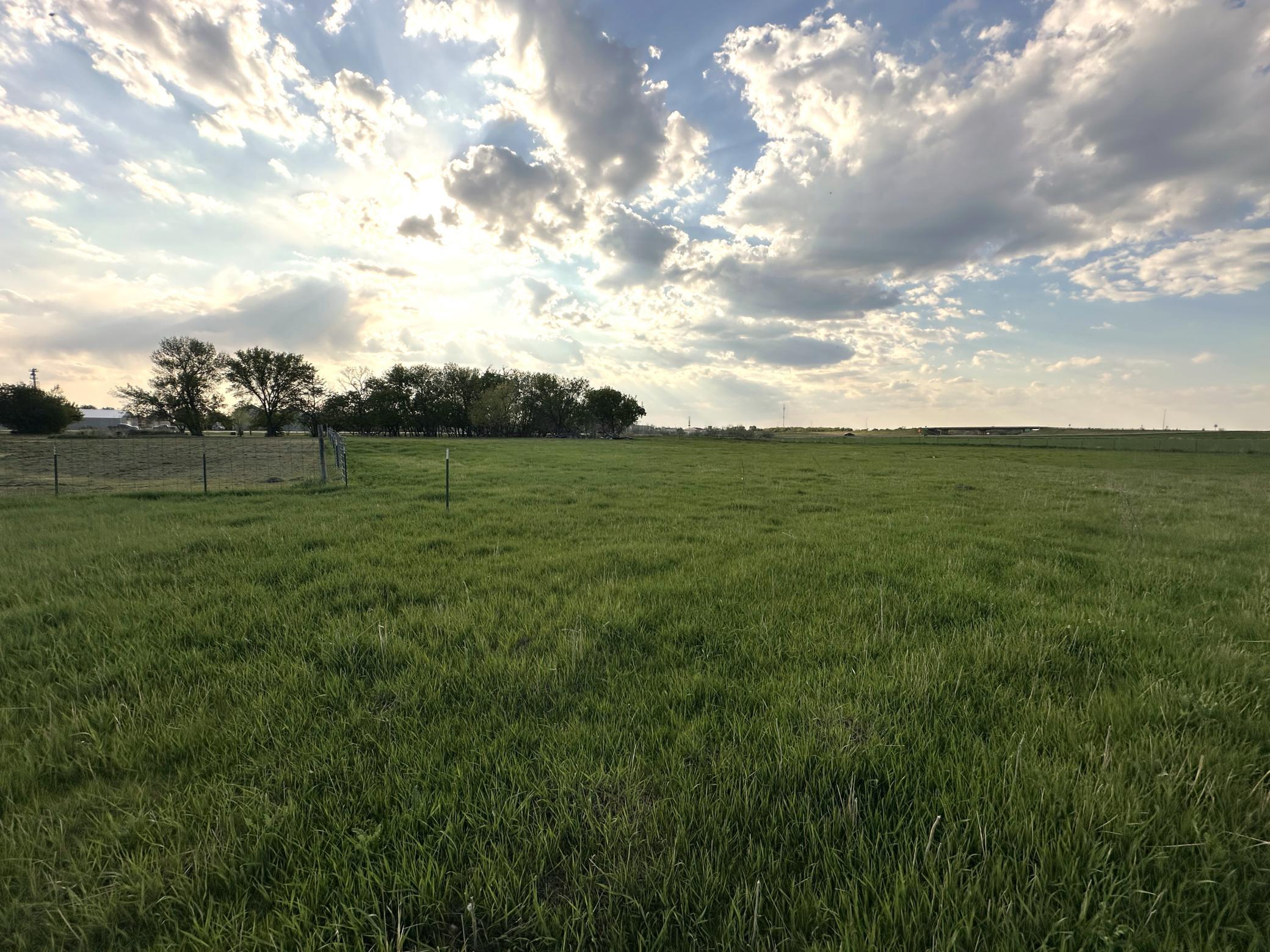 1974 single family home for sale at 1582 NE Freedom Avenue in Manvel, ND — 2 bed, 1 bath (photo 8 of 55)