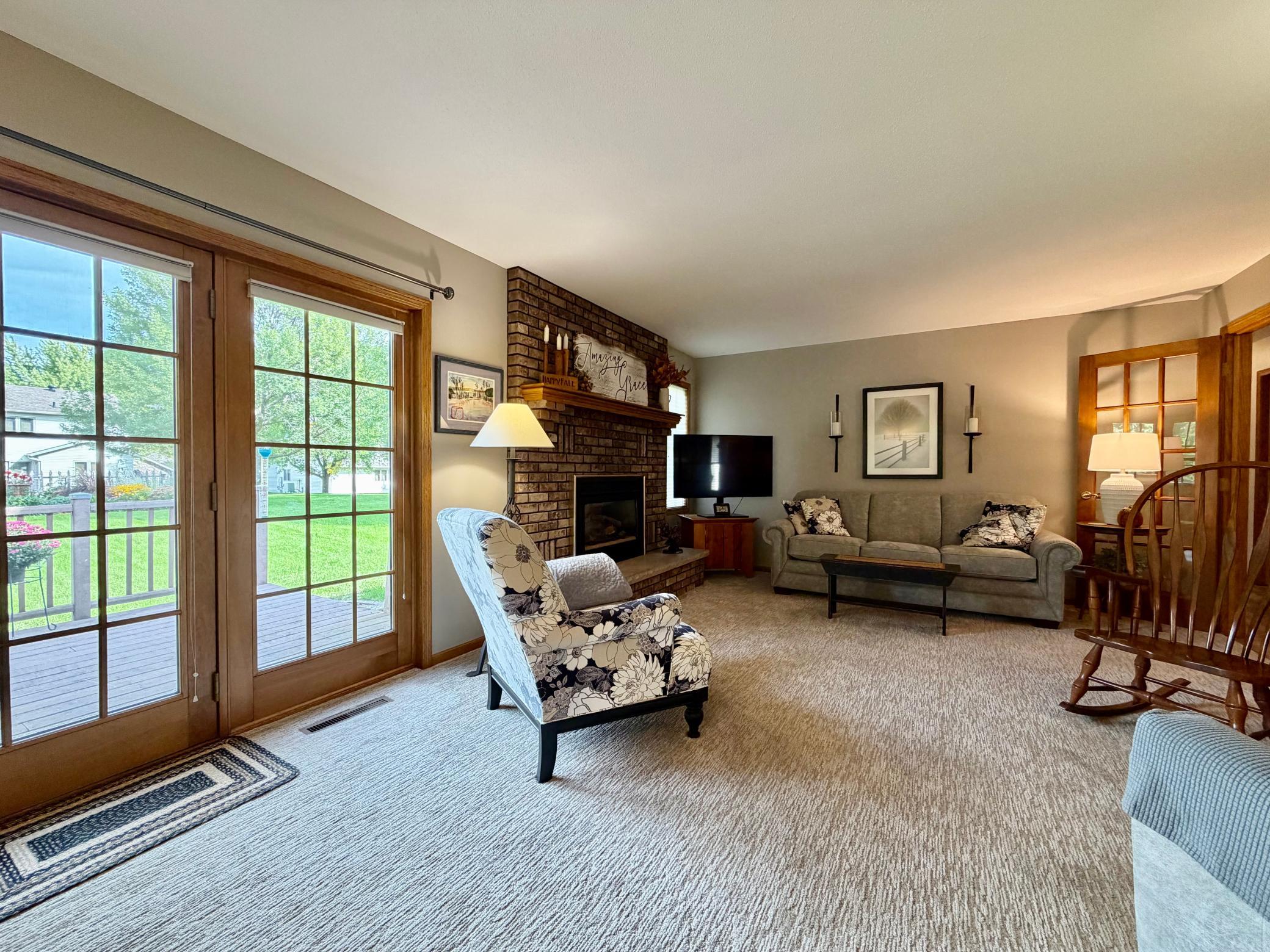1991 single family home for sale at 2201 Ridgewood Drive in Fergus Falls, MN — 4 bed, 3 bath (photo 14 of 42)