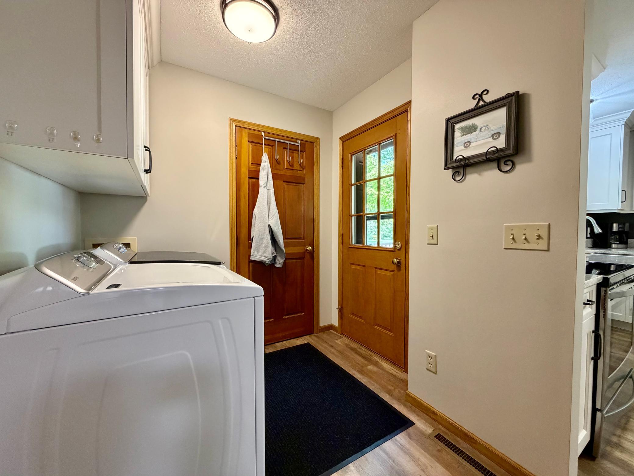 1991 single family home for sale at 2201 Ridgewood Drive in Fergus Falls, MN — 4 bed, 3 bath (photo 15 of 42)