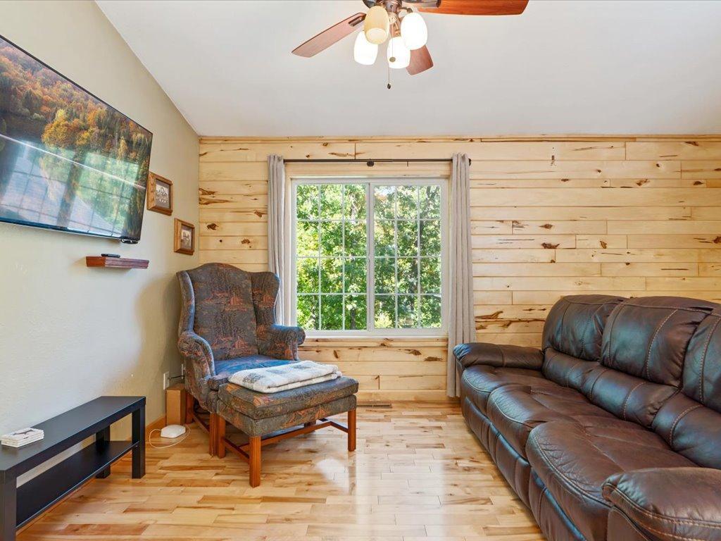 2008 single family home for sale at 24293 Deerwood Lane in Deerwood, MN — 3 bed, 2 bath (photo 11 of 47)