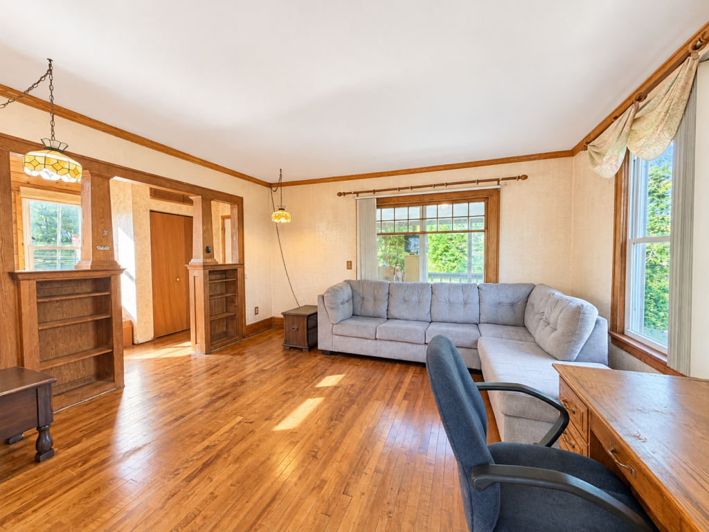 1905 single family home for sale at 312 Ione Avenue NE in Hill City, MN — 4 bed, 2 bath (photo 8 of 36)