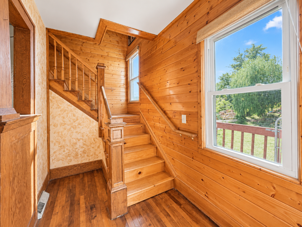 1905 single family home for sale at 312 Ione Avenue NE in Hill City, MN — 4 bed, 2 bath (photo 10 of 36)