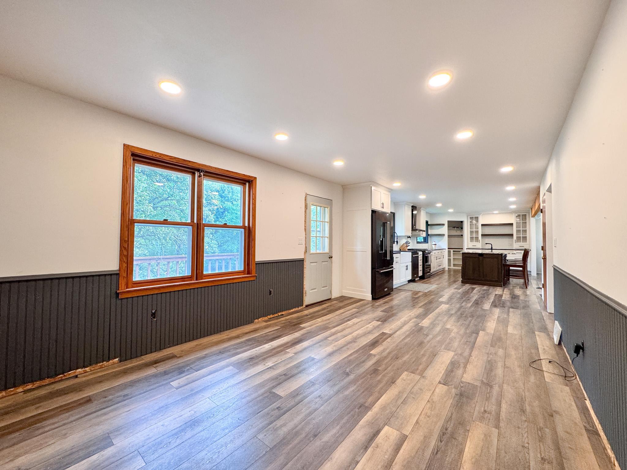 1978 single family home for sale at 615 S Woodland Drive in Fergus Falls, MN — 4 bed, 4 bath (photo 11 of 55)