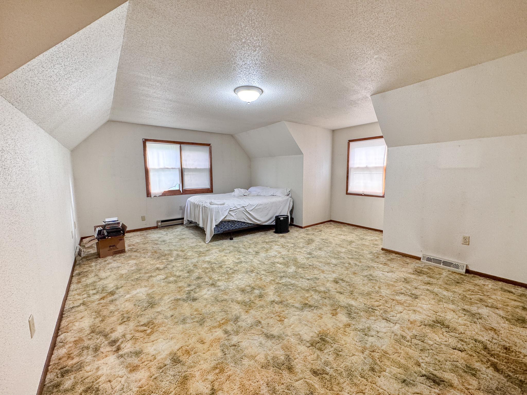 1978 single family home for sale at 615 S Woodland Drive in Fergus Falls, MN — 4 bed, 4 bath (photo 24 of 55)