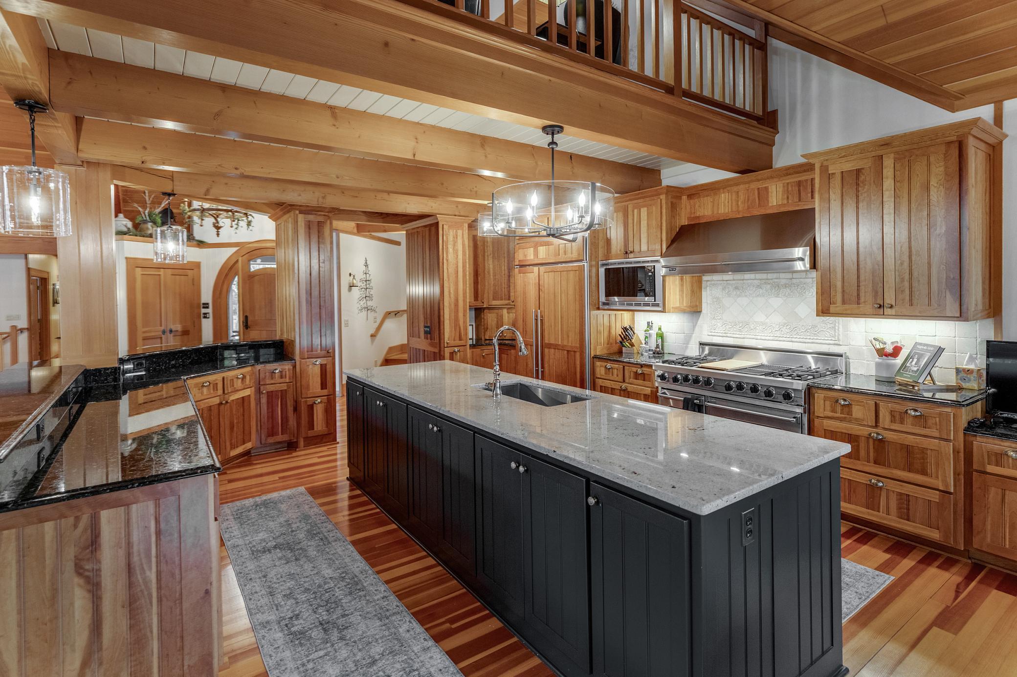 2000 single family home for sale at 32485 Timberlane Point in Breezy Point, MN — 6 bed, 7 bath (photo 14 of 125)
