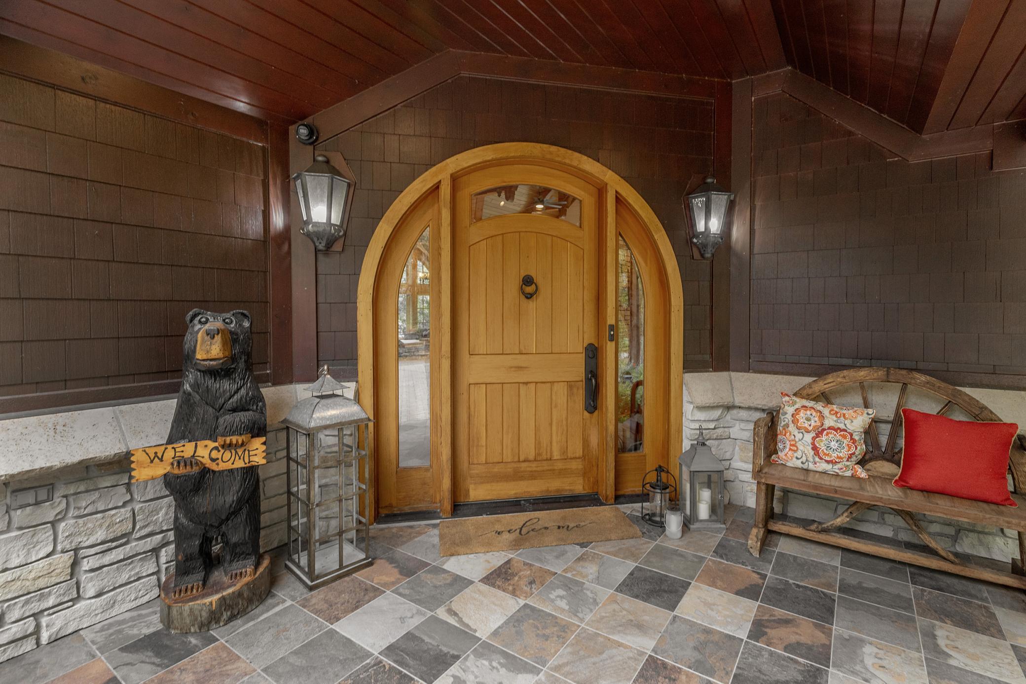 2000 single family home for sale at 32485 Timberlane Point in Breezy Point, MN — 6 bed, 7 bath (photo 4 of 125)