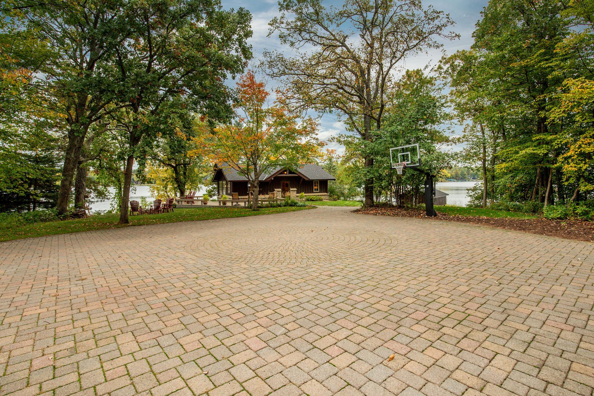 2000 single family home for sale at 32485 Timberlane Point in Breezy Point, MN — 6 bed, 7 bath (photo 78 of 125)