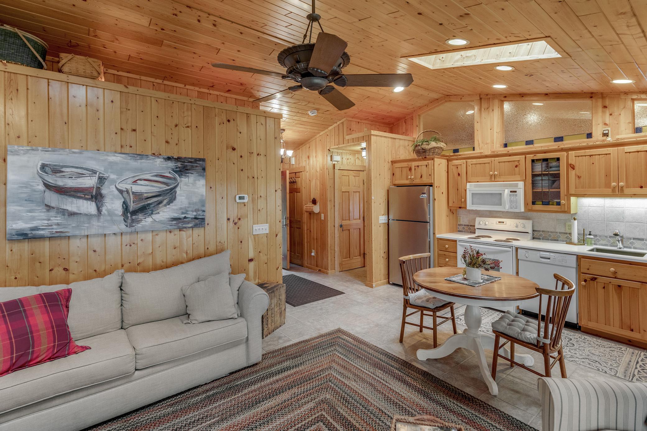 2000 single family home for sale at 32485 Timberlane Point in Breezy Point, MN — 6 bed, 7 bath (photo 81 of 125)