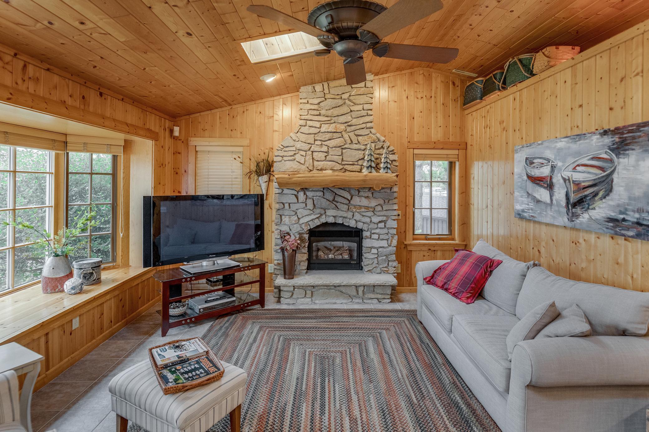 2000 single family home for sale at 32485 Timberlane Point in Breezy Point, MN — 6 bed, 7 bath (photo 83 of 125)