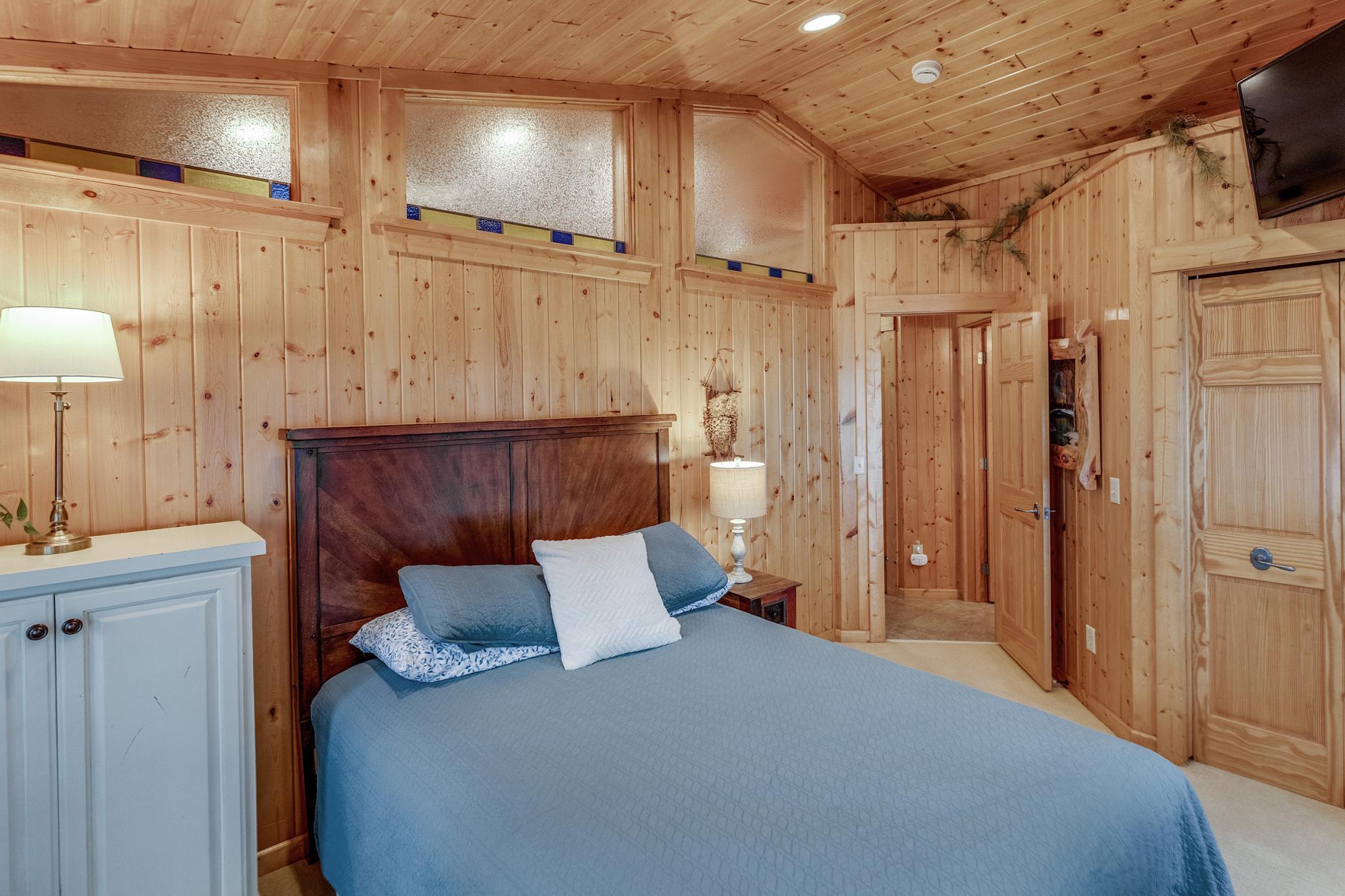 2000 single family home for sale at 32485 Timberlane Point in Breezy Point, MN — 6 bed, 7 bath (photo 87 of 125)
