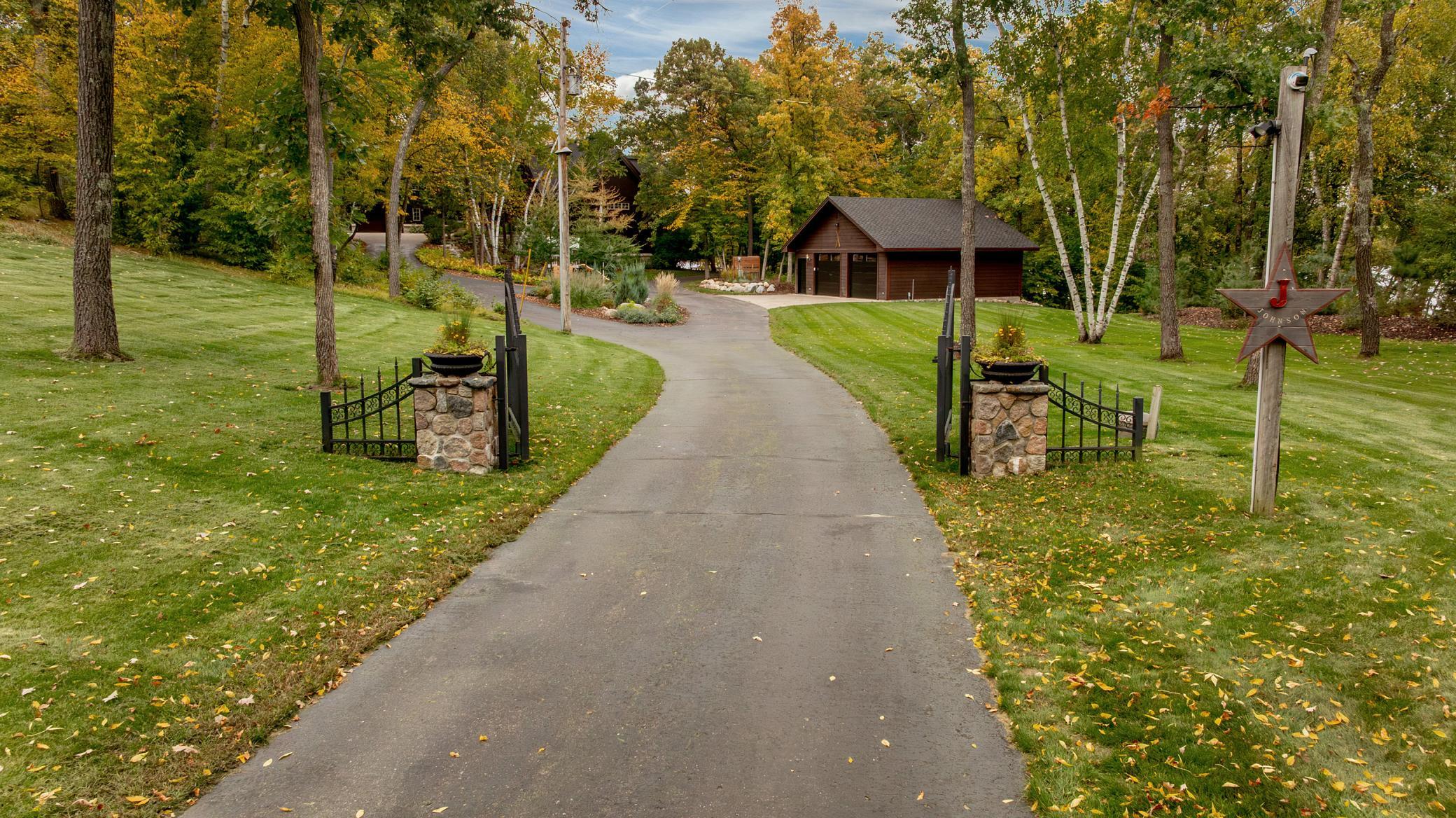 2000 single family home for sale at 32485 Timberlane Point in Breezy Point, MN — 6 bed, 7 bath (photo 90 of 125)