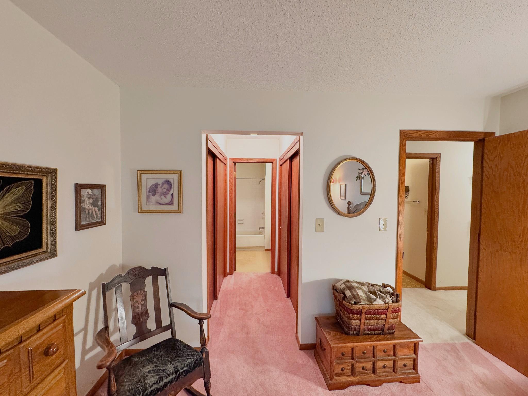 1980 condo for sale at 400 Kennedy Park Circle, Unit 102 in Fergus Falls, MN — 2 bed, 2 bath (photo 20 of 41)