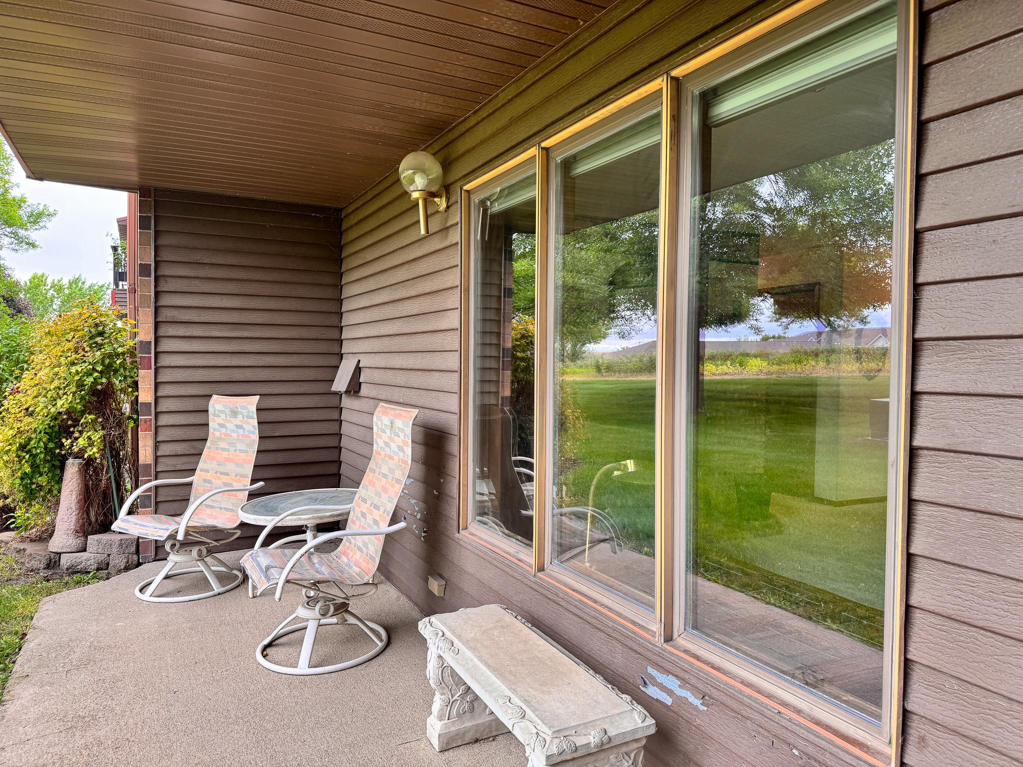 1980 condo for sale at 400 Kennedy Park Circle, Unit 102 in Fergus Falls, MN — 2 bed, 2 bath (photo 30 of 41)