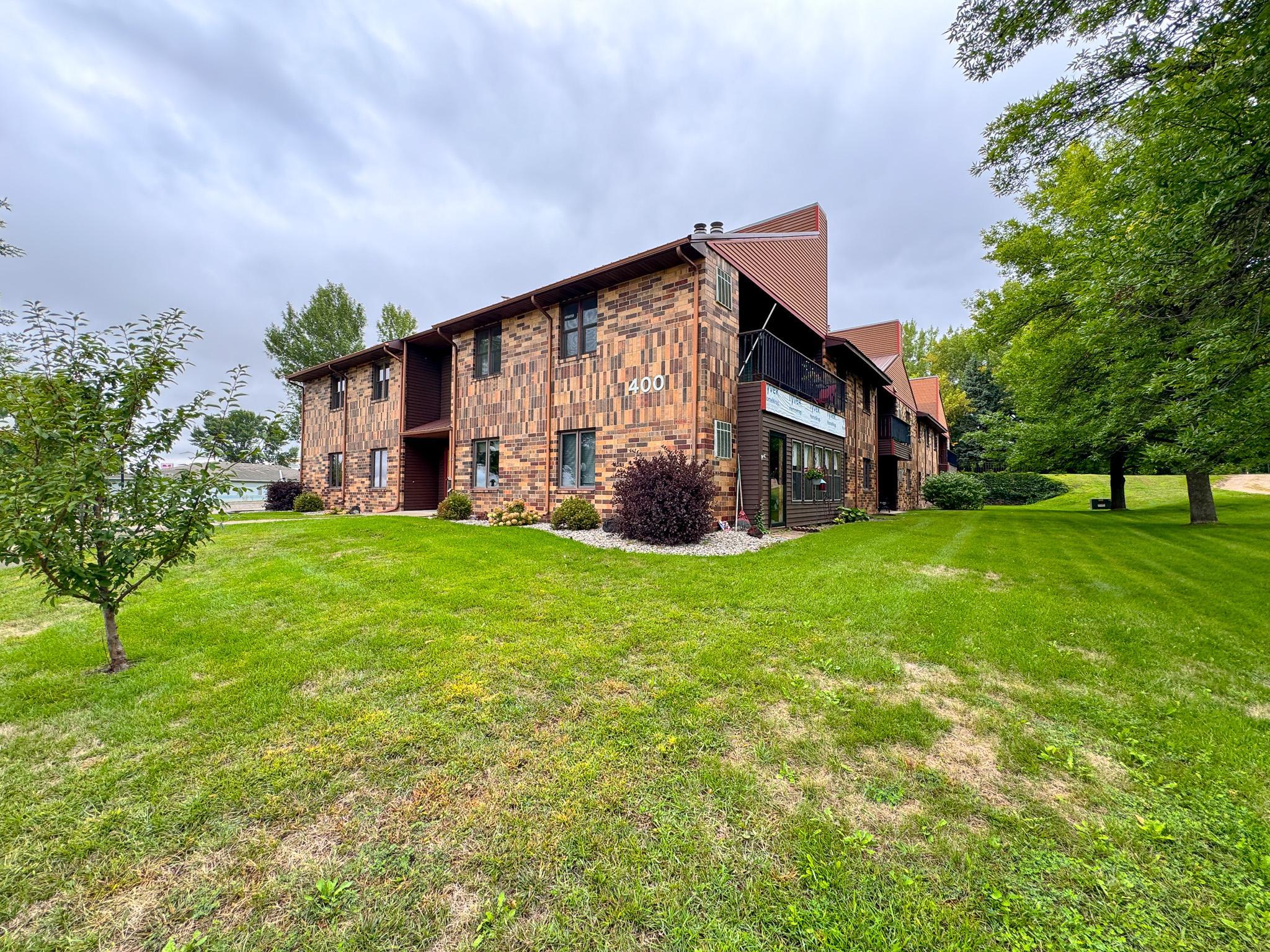 1980 condo for sale at 400 Kennedy Park Circle, Unit 102 in Fergus Falls, MN — 2 bed, 2 bath (photo 38 of 41)