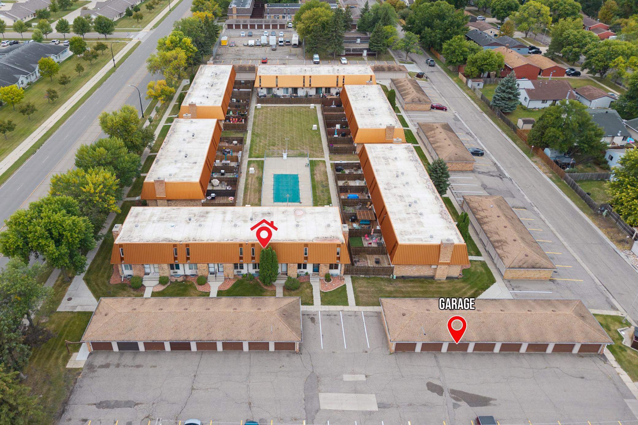 1977 condo for sale at 338 13th Avenue E in West Fargo, ND — 2 bed, 2 bath (photo 32 of 38)