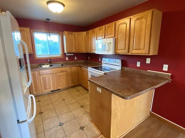 2005 single family home for sale at 9061 Twins Street in Brainerd, MN — 4 bed, 2 bath (photo 5 of 21)