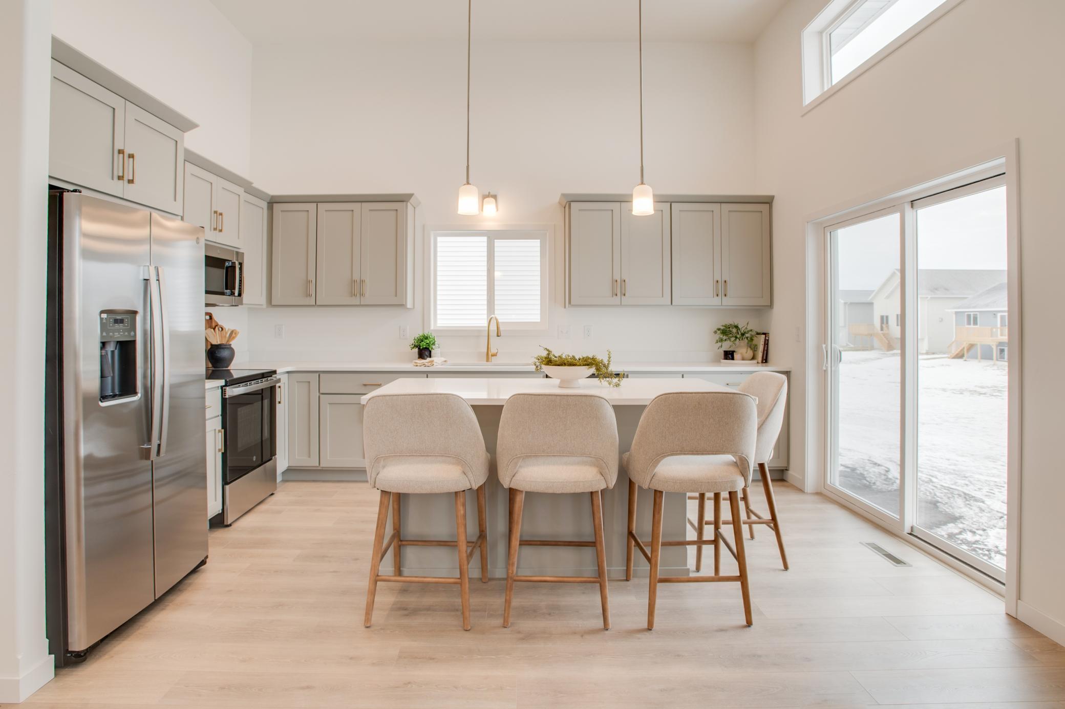 2026 single family home for sale at 2621 42nd Avenue S in Moorhead, MN — 3 bed, 3 bath (photo 13 of 30)