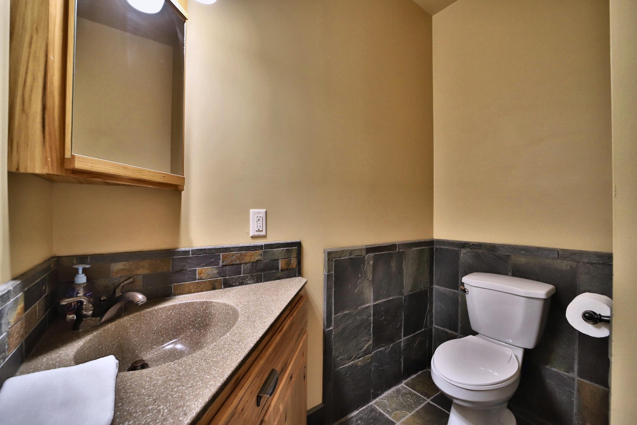 2008 home for sale at 35308 Vacation Drive, Unit 23 in Pequot Lakes, MN — 3 bed, 4 bath (photo 29 of 35)