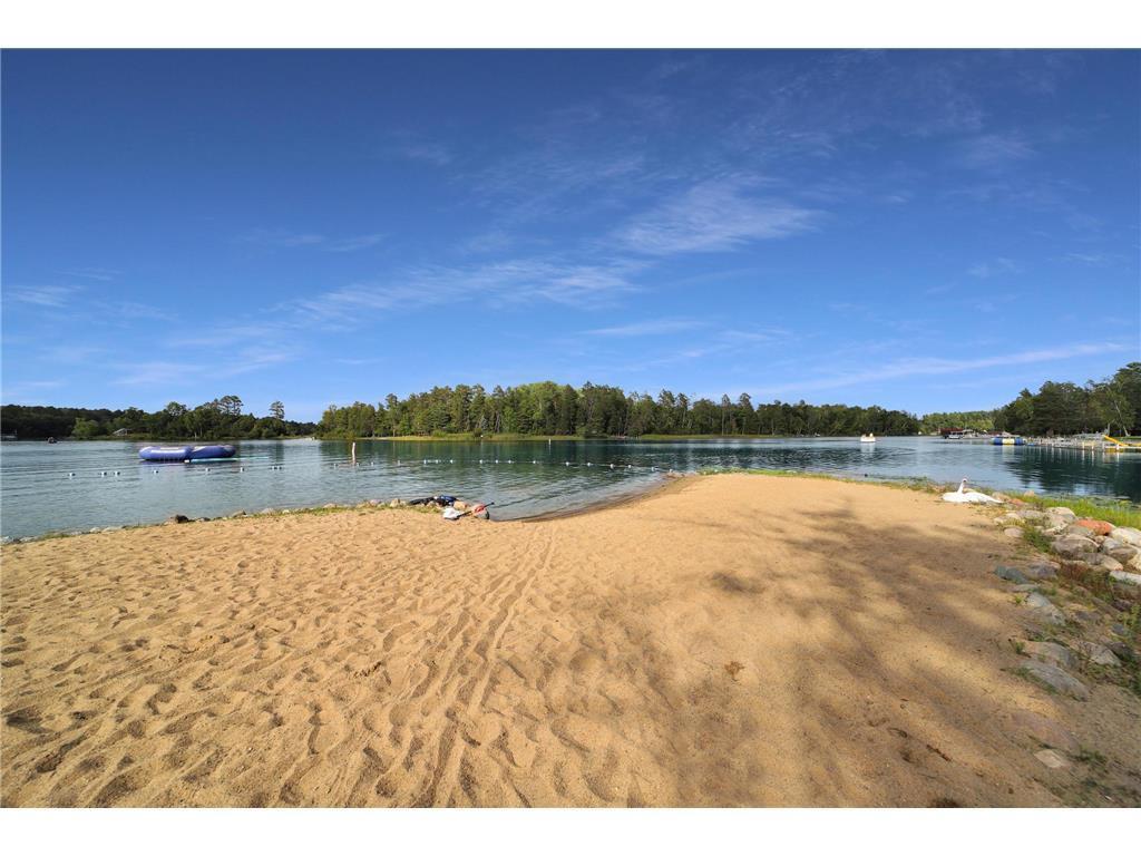 2008 home for sale at 35308 Vacation Drive, Unit 23 in Pequot Lakes, MN — 3 bed, 4 bath (photo 34 of 35)
