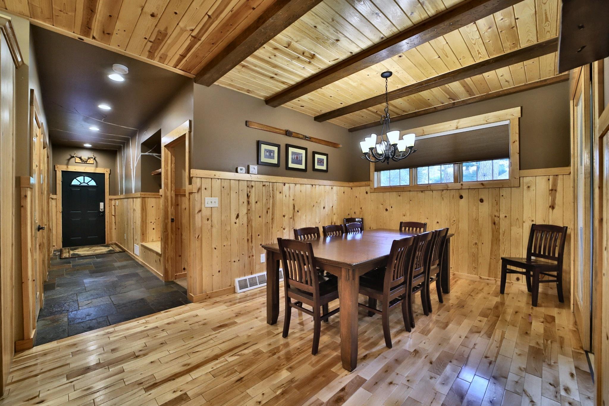 2008 home for sale at 35308 Vacation Drive, Unit 23 in Pequot Lakes, MN — 3 bed, 4 bath (photo 5 of 35)