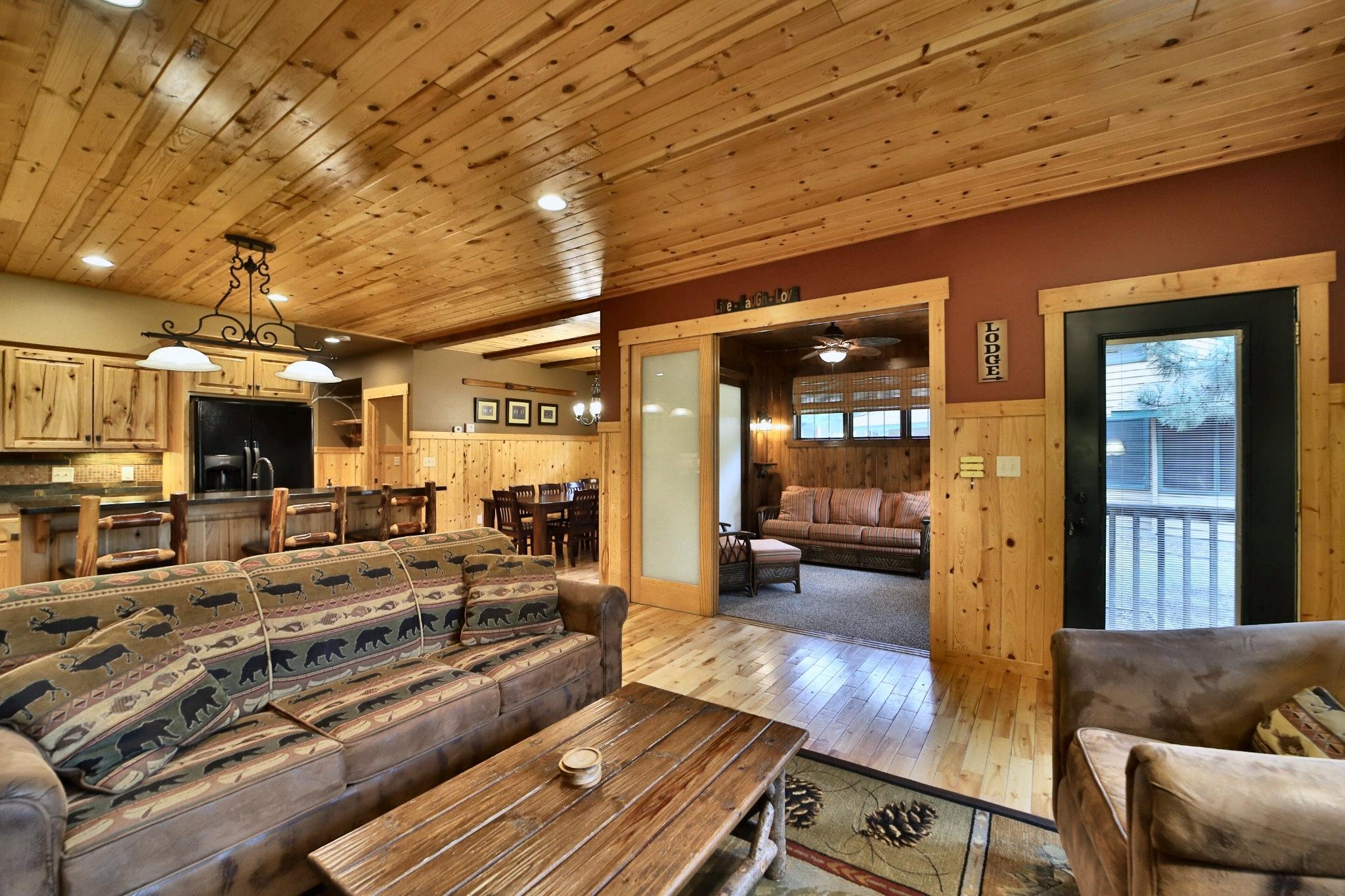 2008 home for sale at 35308 Vacation Drive, Unit 23 in Pequot Lakes, MN — 3 bed, 4 bath (photo 9 of 35)