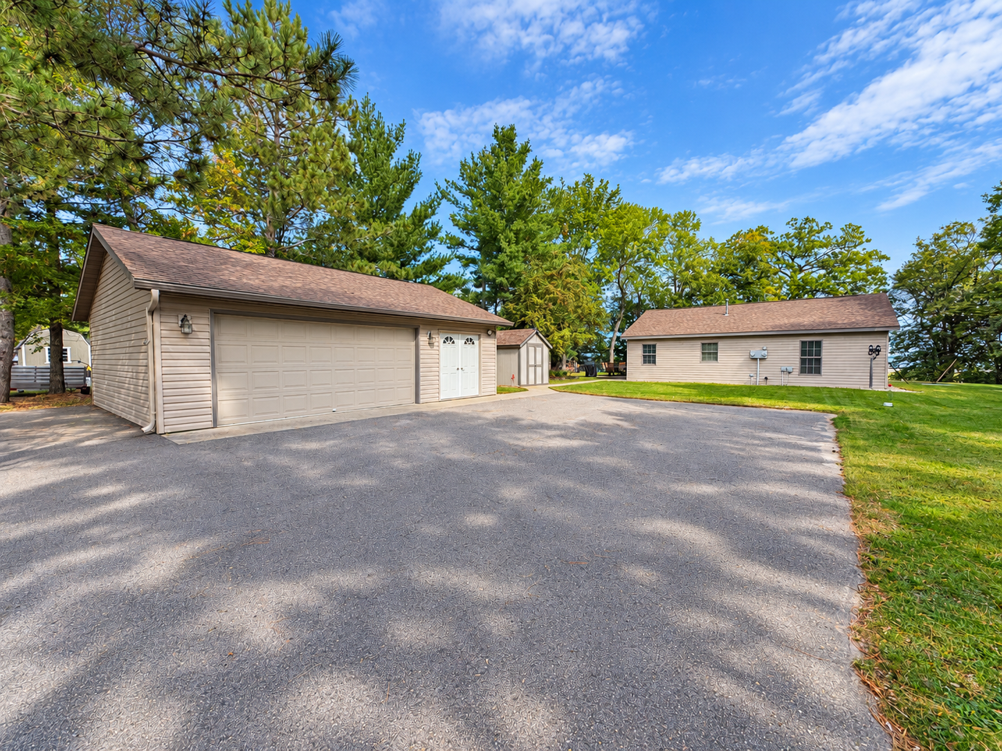 2003 single family home for sale at 44701 Miller Beach Road in Ottertail, MN — 2 bed, 1 bath (photo 2 of 35)