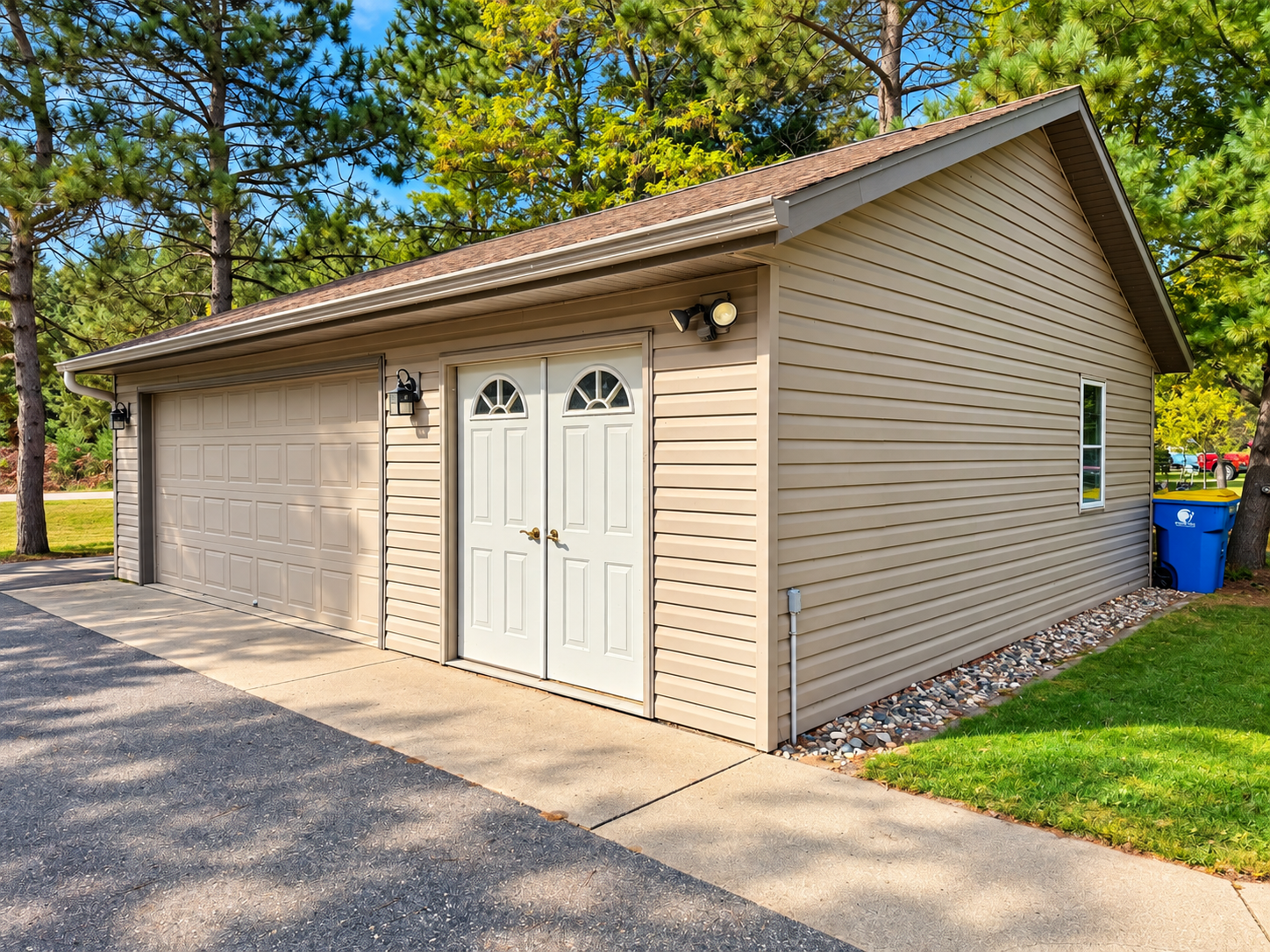 2003 single family home for sale at 44701 Miller Beach Road in Ottertail, MN — 2 bed, 1 bath (photo 12 of 35)