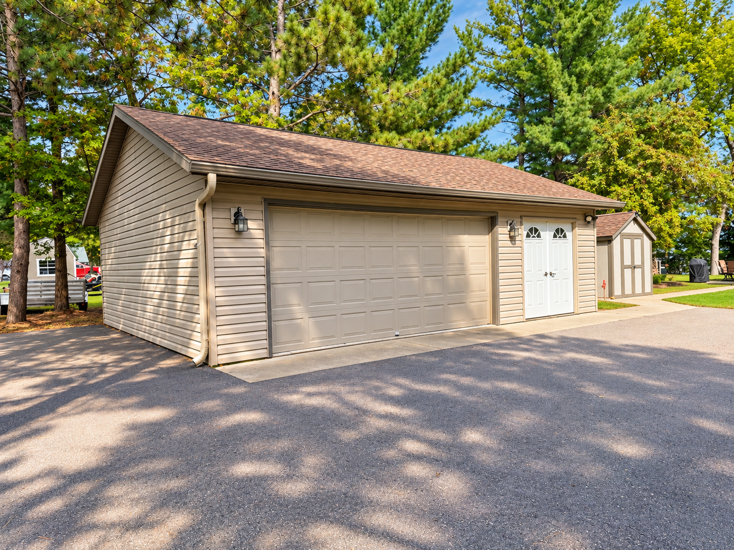 2003 single family home for sale at 44701 Miller Beach Road in Ottertail, MN — 2 bed, 1 bath (photo 4 of 35)