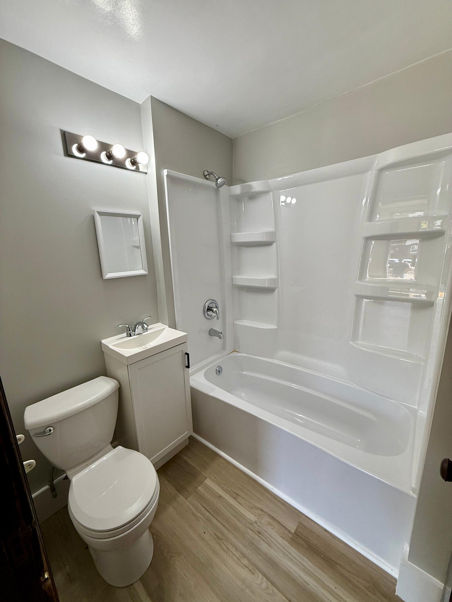 1931 single family home for sale at 1033 2nd Street SE in Valley City, ND — 2 bed, 1 bath (photo 8 of 13)