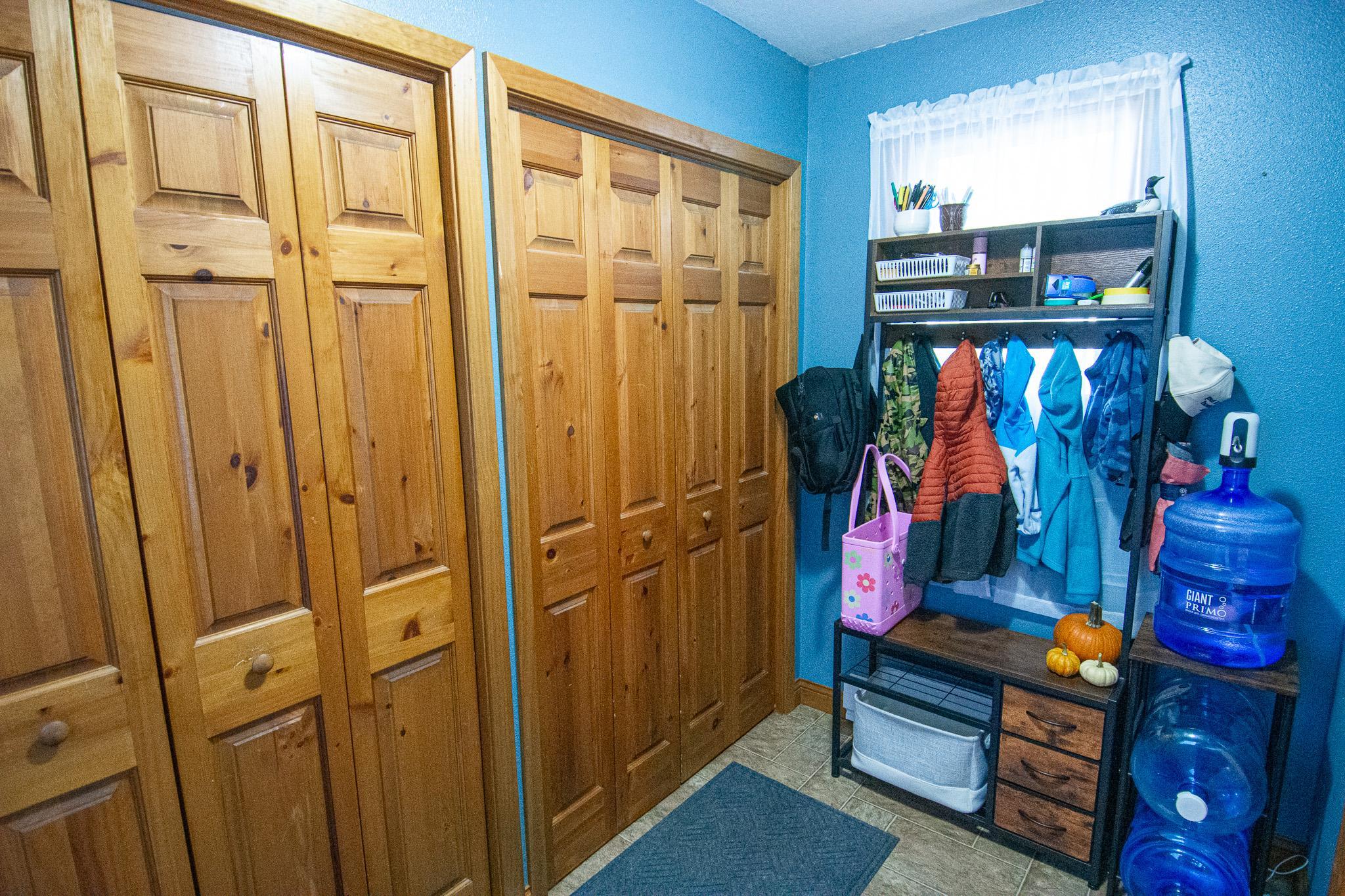1936 single family home for sale at 321 State Avenue N in Thief River Falls, MN — 2 bed, 1 bath (photo 25 of 32)
