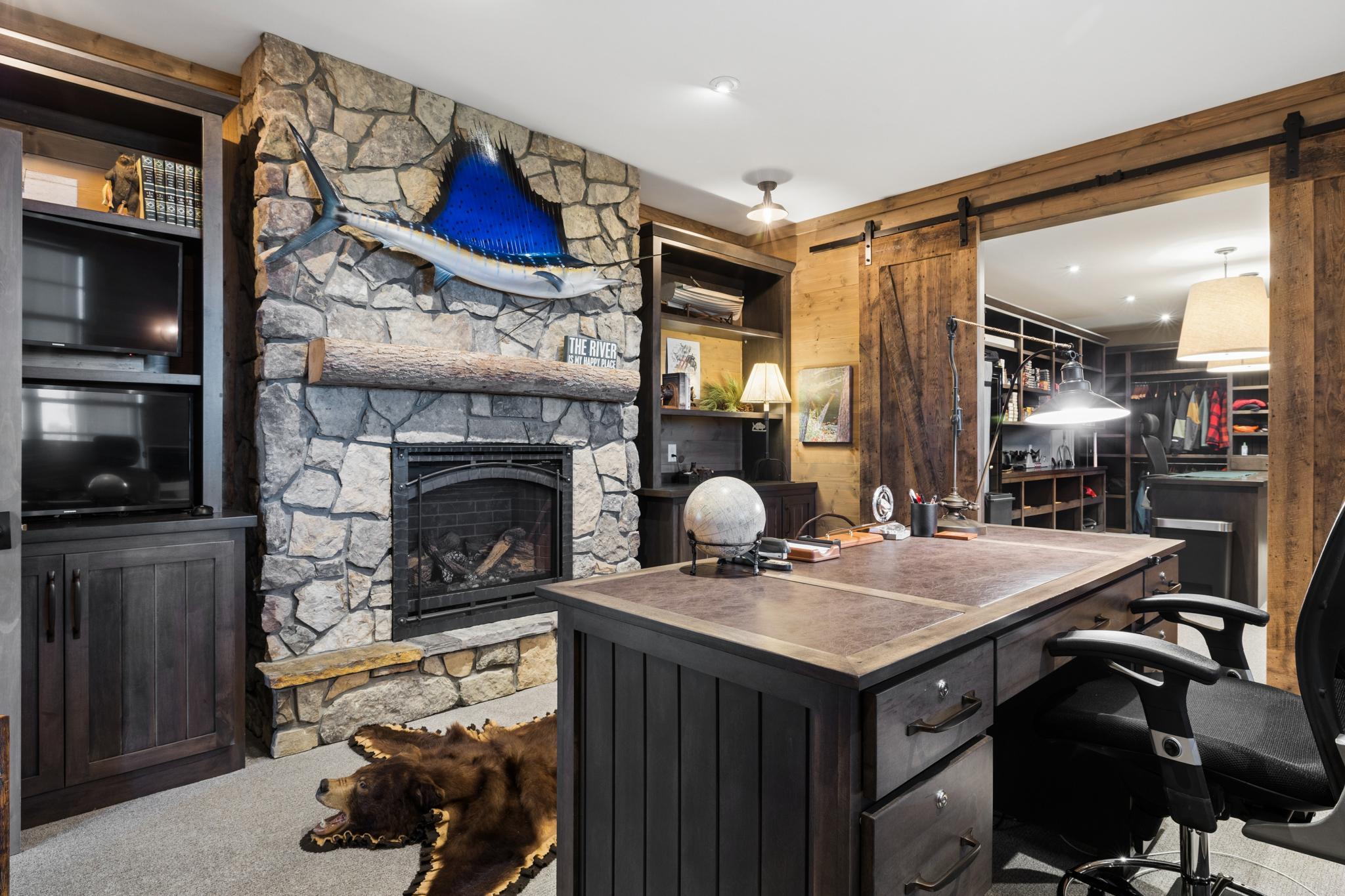 2017 single family home for sale at 10814 Herschel River Road in Brainerd, MN — 8 bed, 9 bath (photo 30 of 98)