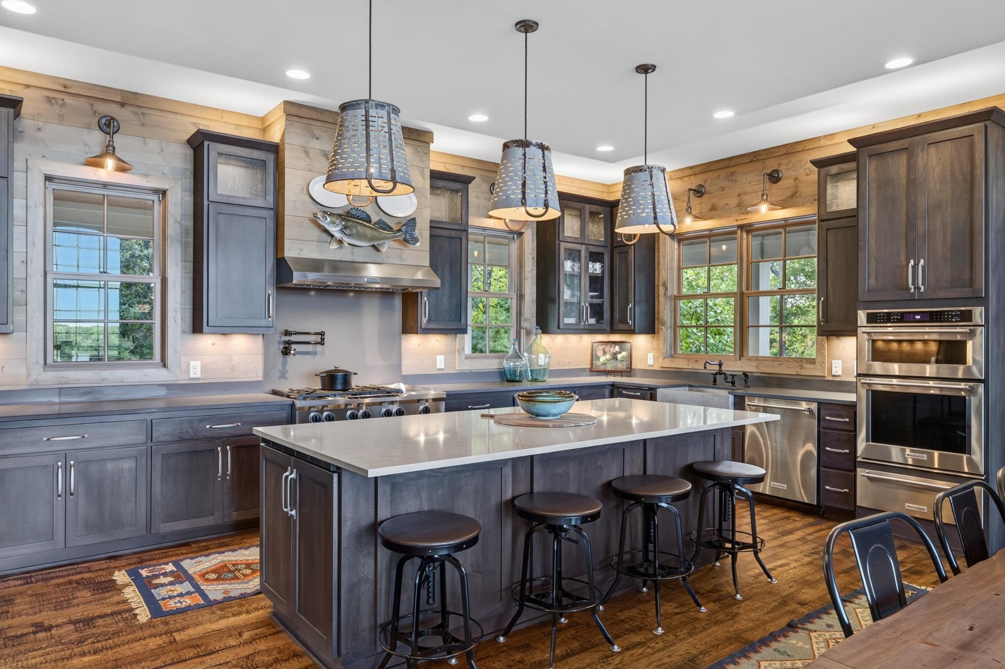 2017 single family home for sale at 10814 Herschel River Road in Brainerd, MN — 8 bed, 9 bath (photo 6 of 98)
