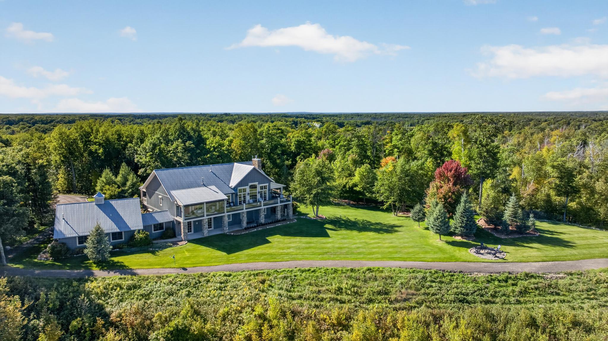 2017 single family home for sale at 10814 Herschel River Road in Brainerd, MN — 8 bed, 9 bath (photo 55 of 98)