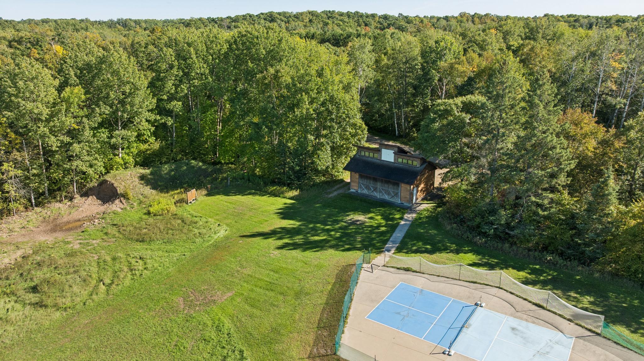 2017 single family home for sale at 10814 Herschel River Road in Brainerd, MN — 8 bed, 9 bath (photo 57 of 98)