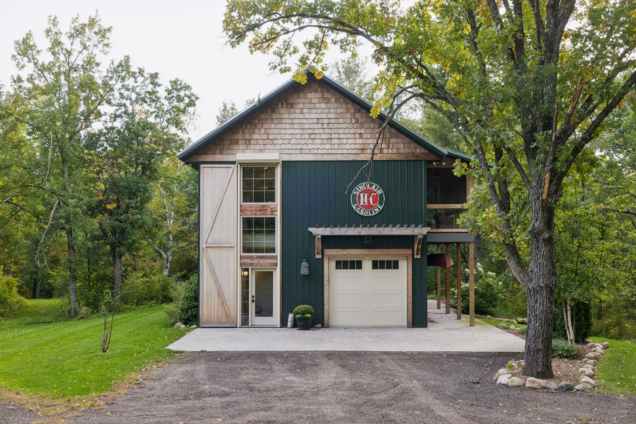 2017 single family home for sale at 10814 Herschel River Road in Brainerd, MN — 8 bed, 9 bath (photo 86 of 98)
