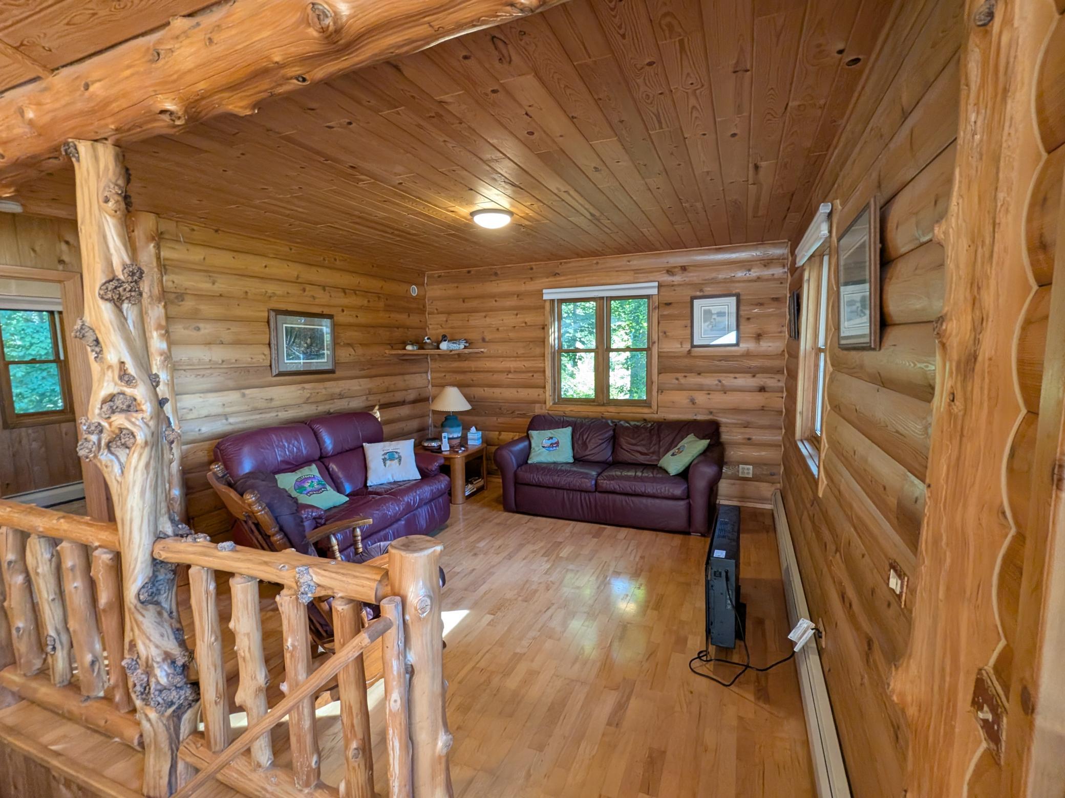 2004 single family home for sale at 10446 Vermillion Point Drive NE in Deer River, MN — 3 bed, 2 bath (photo 15 of 40)