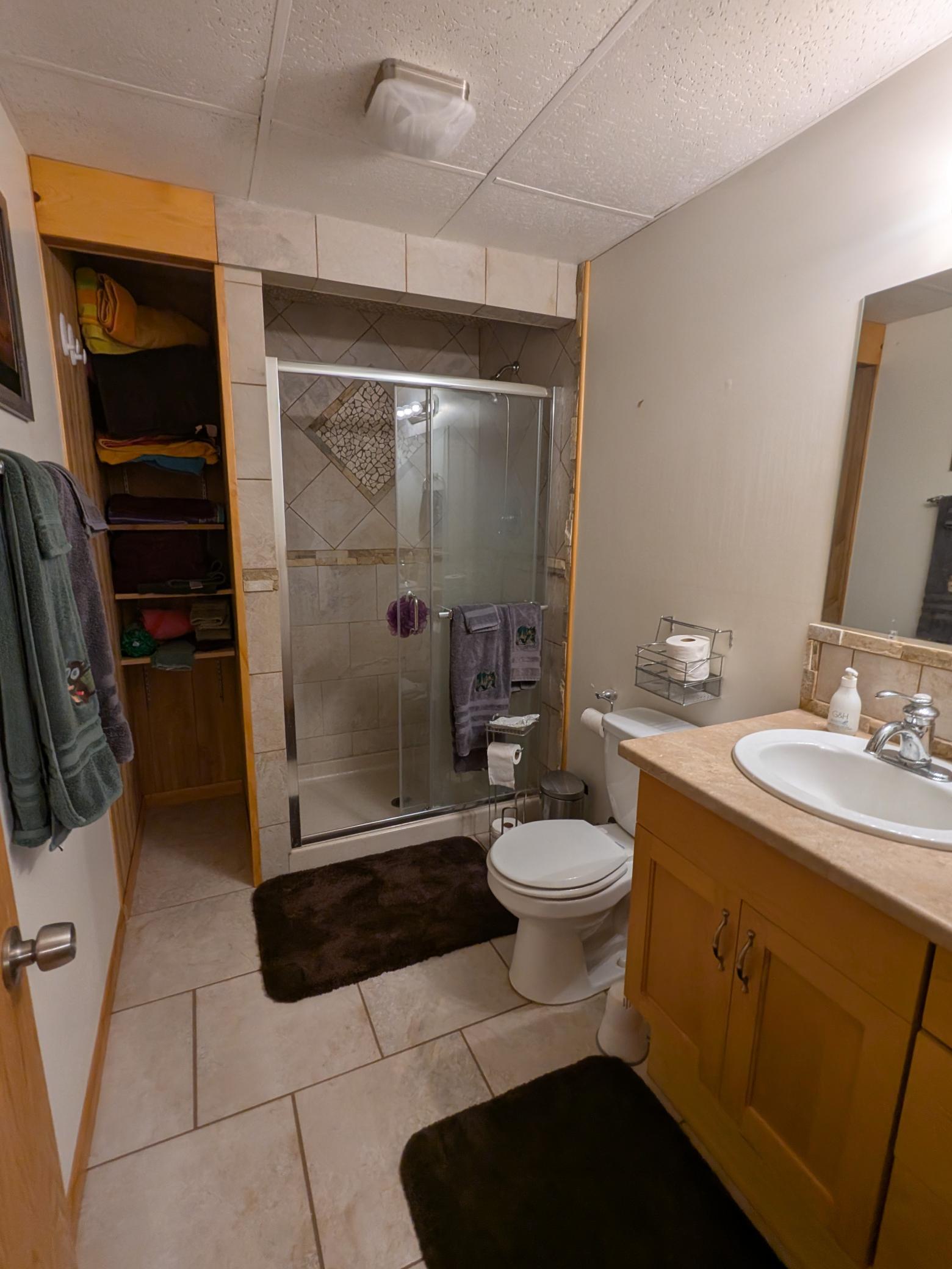 2004 single family home for sale at 10446 Vermillion Point Drive NE in Deer River, MN — 3 bed, 2 bath (photo 22 of 40)