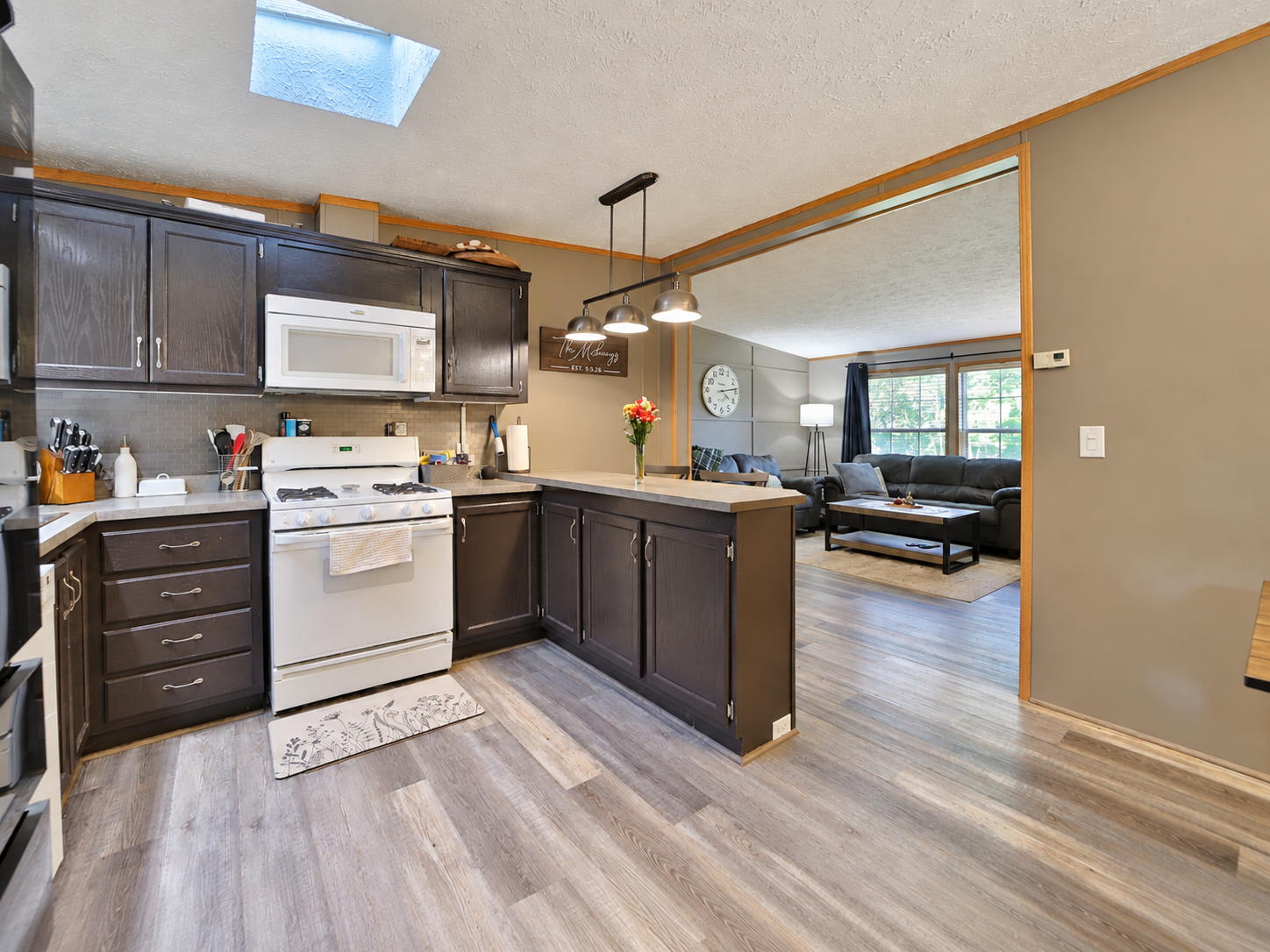 2003 single family home for sale at 8656 Southview Drive in Breezy Point, MN — 3 bed, 2 bath (photo 3 of 30)