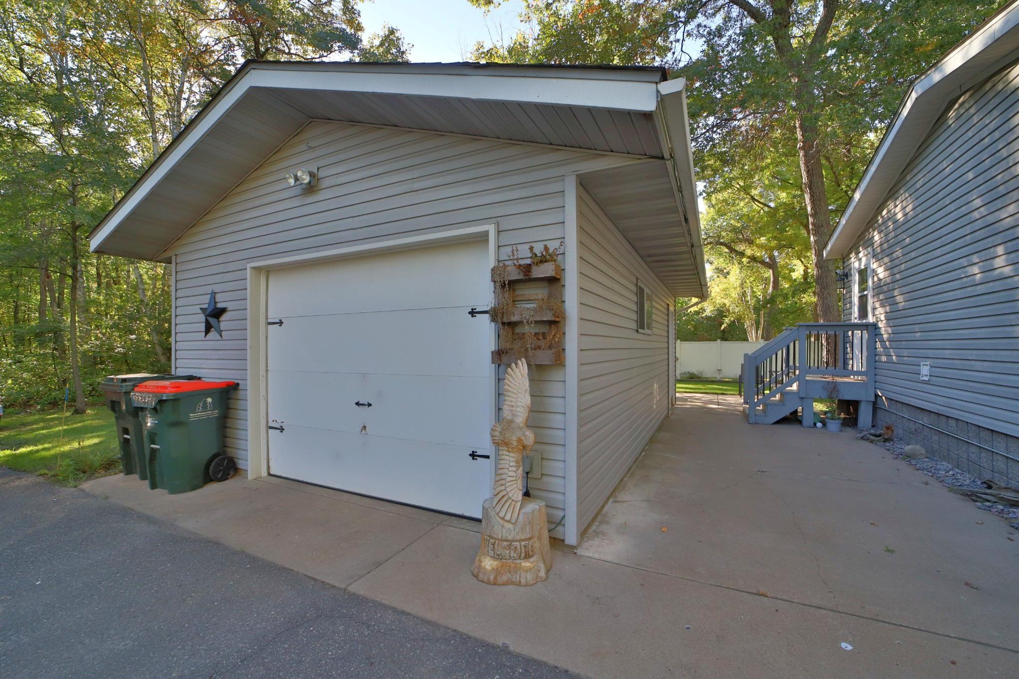 2003 single family home for sale at 8656 Southview Drive in Breezy Point, MN — 3 bed, 2 bath (photo 22 of 30)