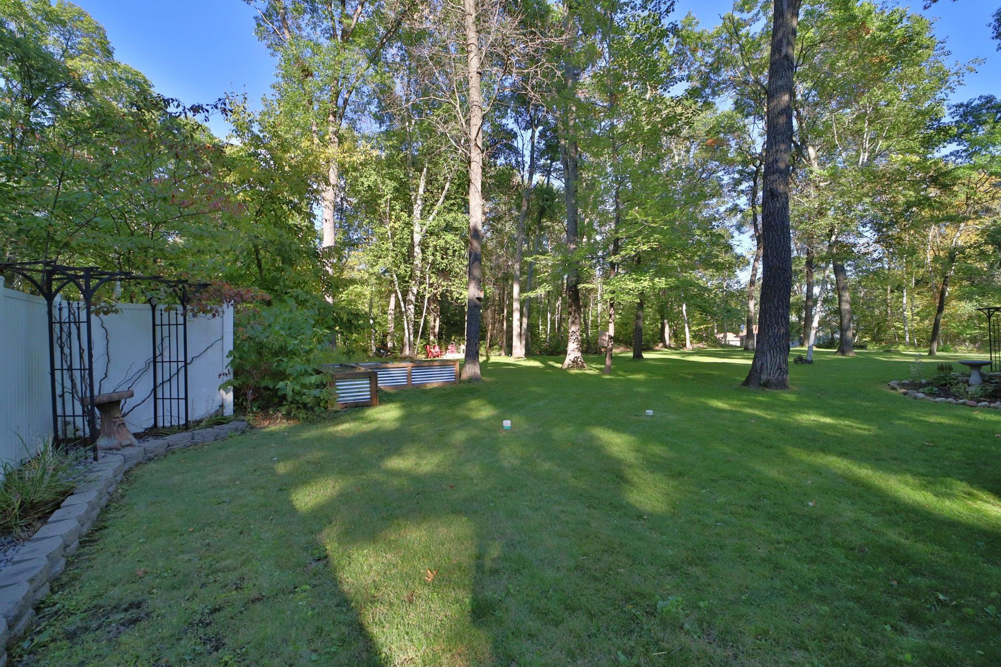 2003 single family home for sale at 8656 Southview Drive in Breezy Point, MN — 3 bed, 2 bath (photo 27 of 30)