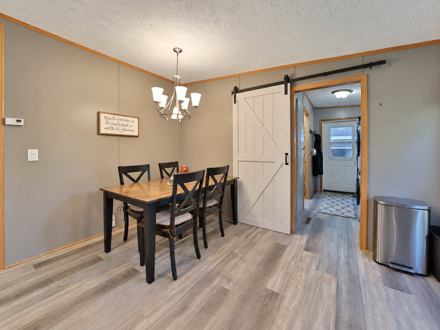 2003 single family home for sale at 8656 Southview Drive in Breezy Point, MN — 3 bed, 2 bath (photo 6 of 30)