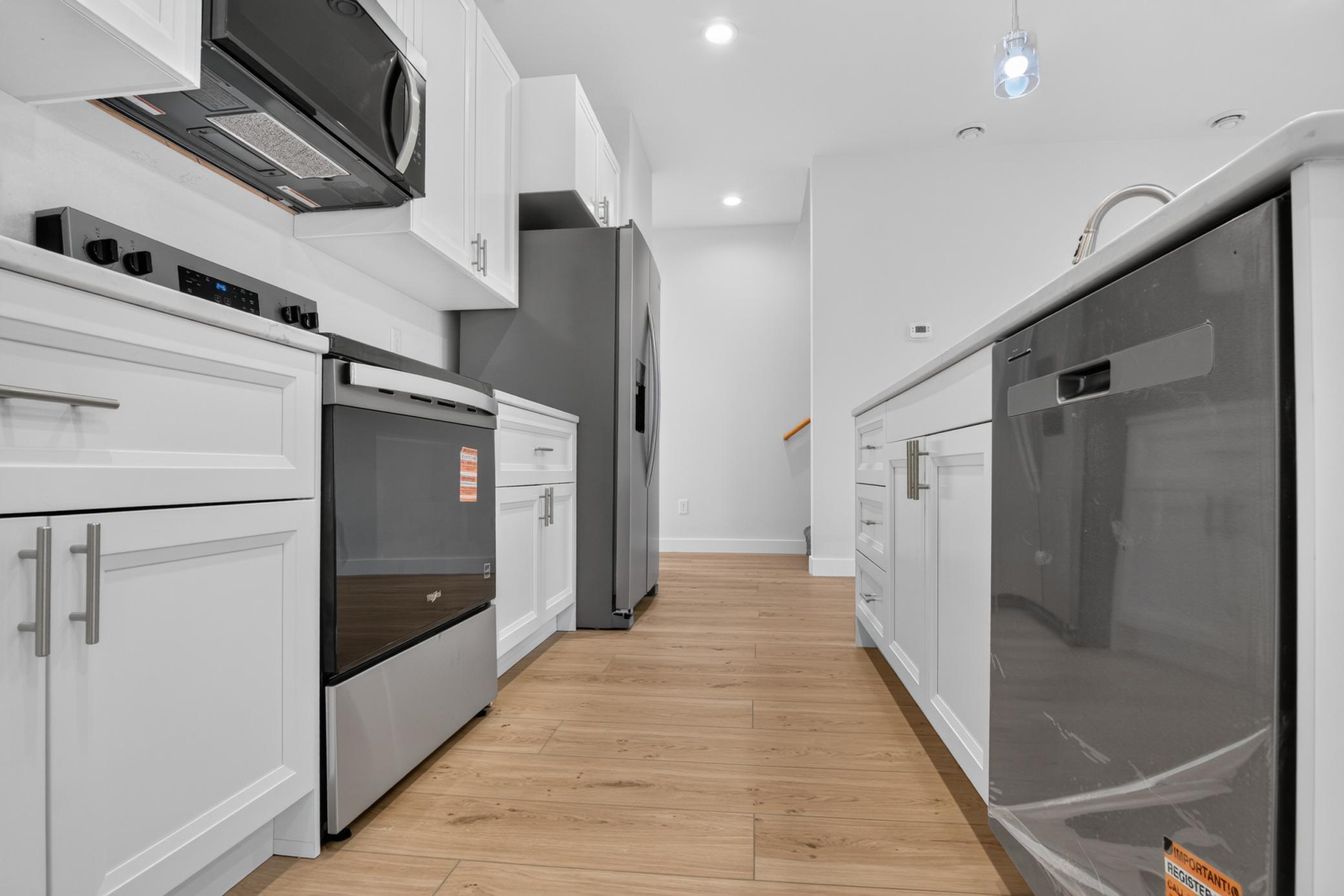 2026 single family home for sale at 1236 4th Avenue NW in Valley City, ND — 3 bed, 3 bath (photo 11 of 48)