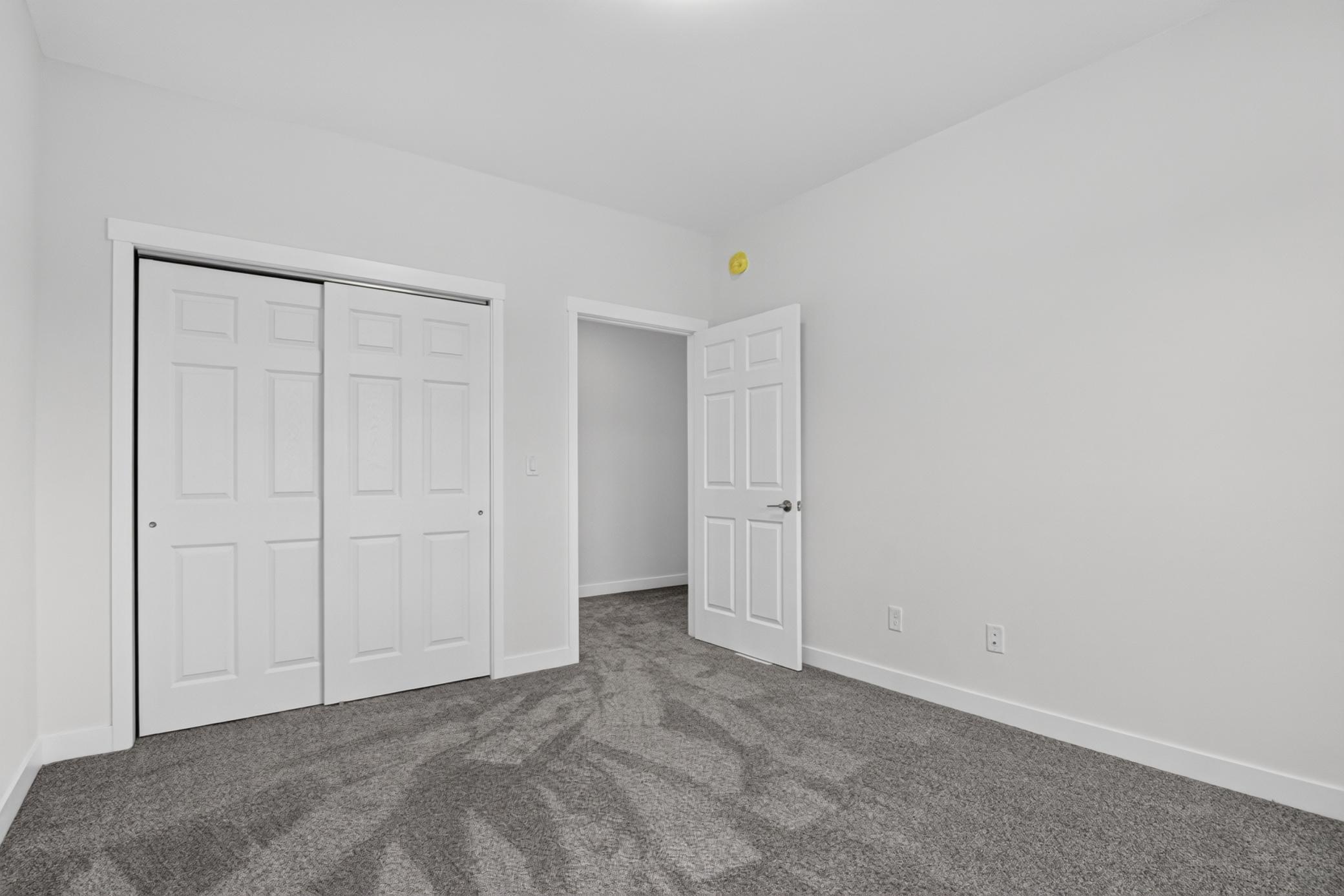 2026 single family home for sale at 1236 4th Avenue NW in Valley City, ND — 3 bed, 3 bath (photo 36 of 48)