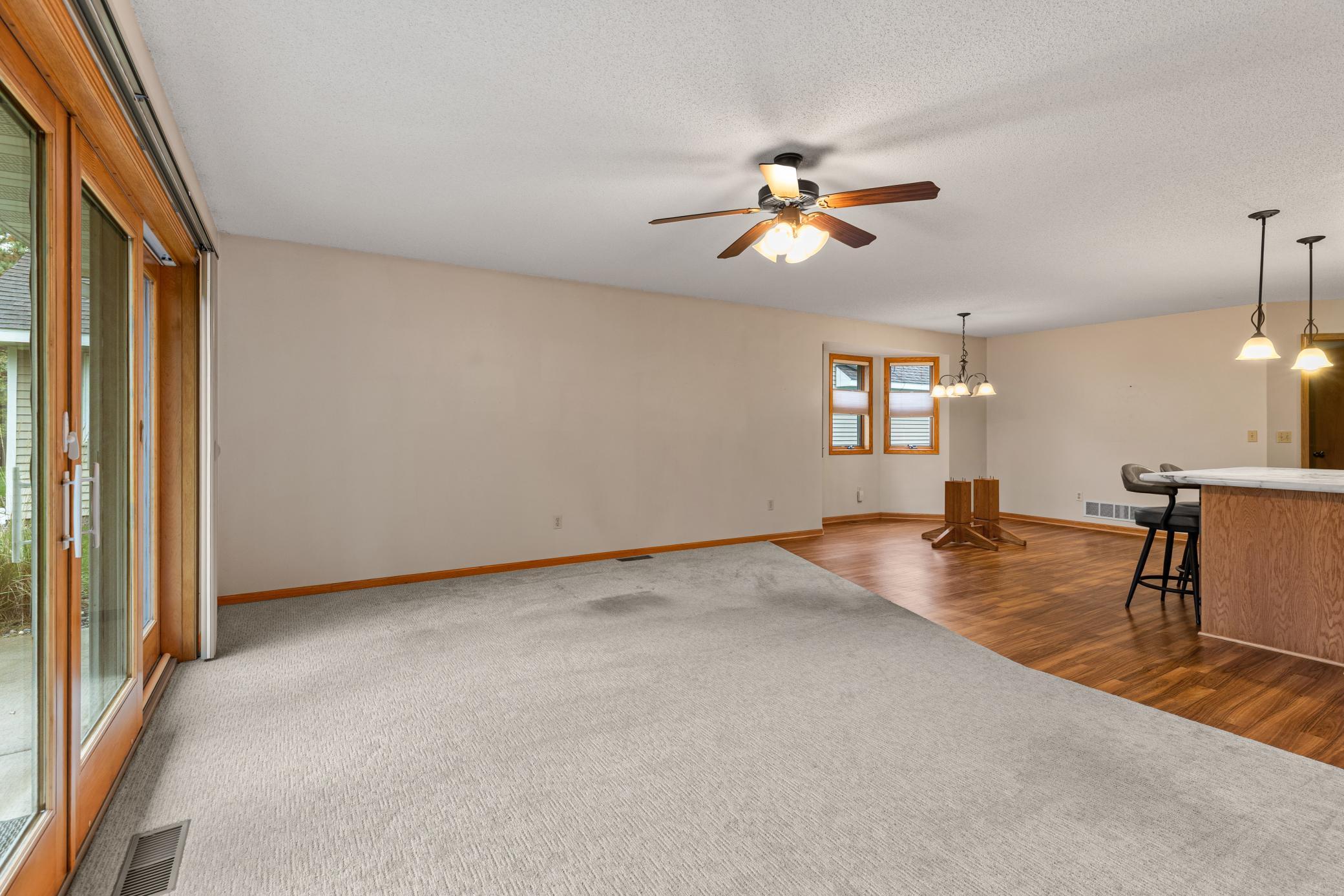 1998 single family home for sale at 2516 Crestview Lane in Brainerd, MN — 2 bed, 2 bath (photo 11 of 29)