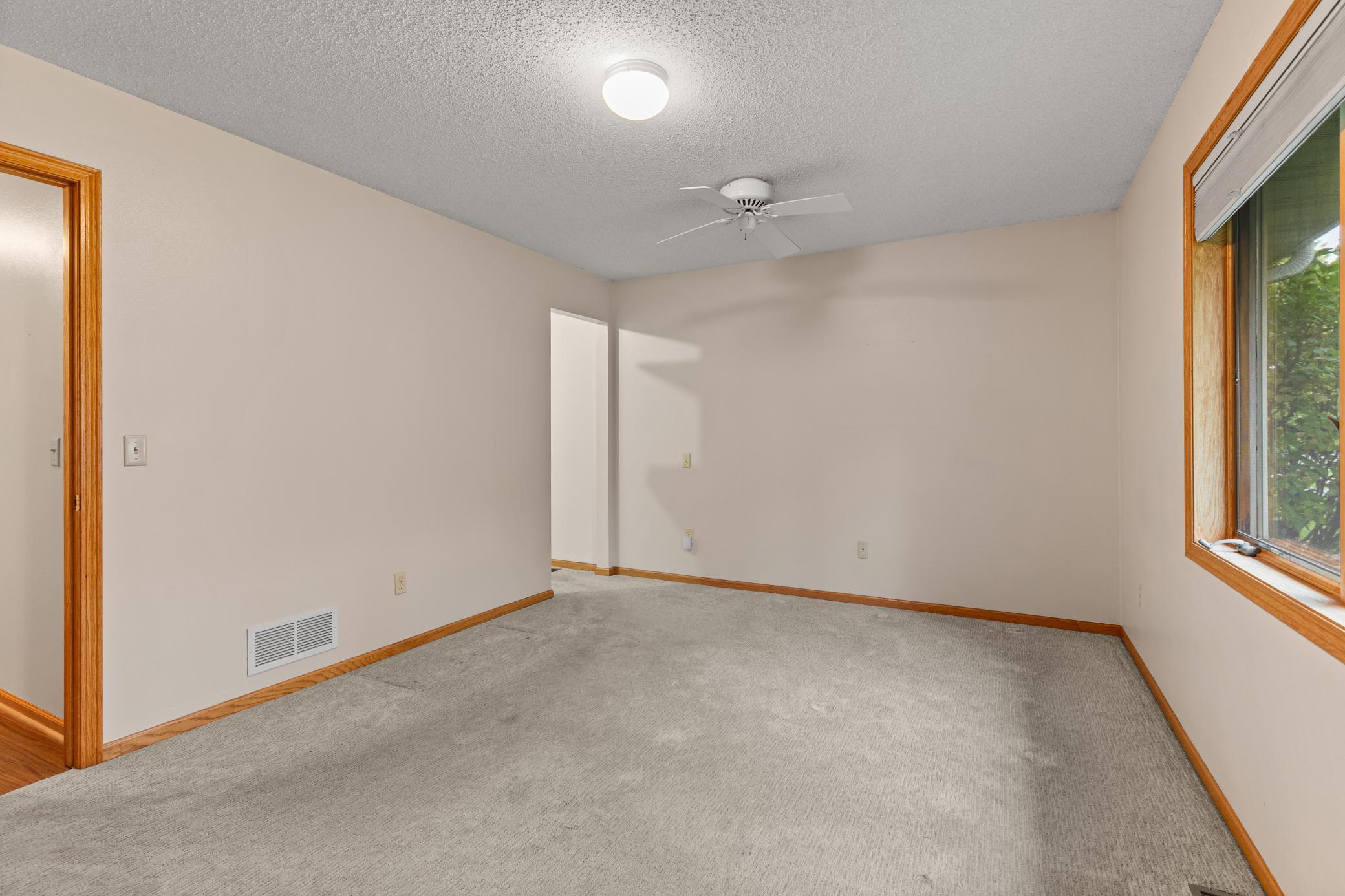 1998 single family home for sale at 2516 Crestview Lane in Brainerd, MN — 2 bed, 2 bath (photo 14 of 29)