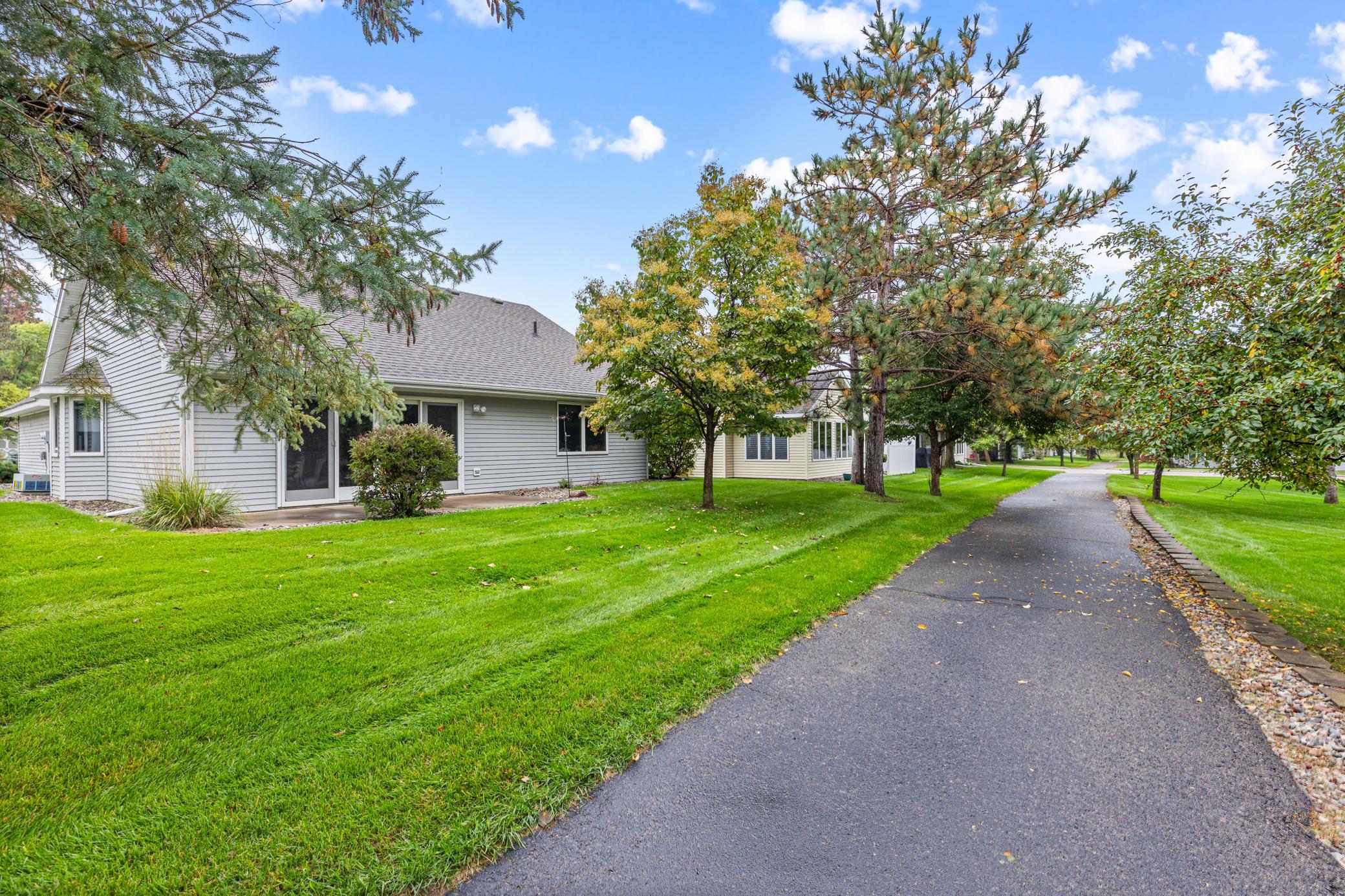 1998 single family home for sale at 2516 Crestview Lane in Brainerd, MN — 2 bed, 2 bath (photo 26 of 29)
