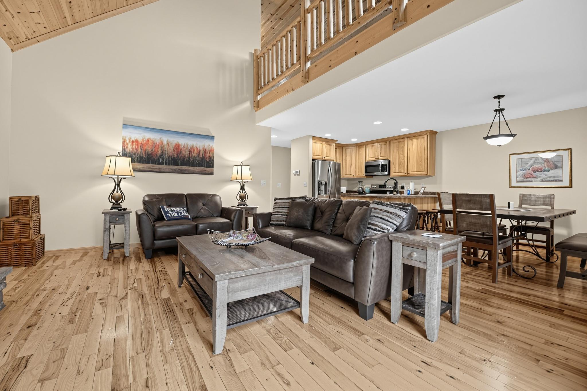 2016 twin home for sale at 6336 Wilderness Road, Unit 32 in Pequot Lakes, MN — 5 bed, 3 bath (photo 3 of 33)
