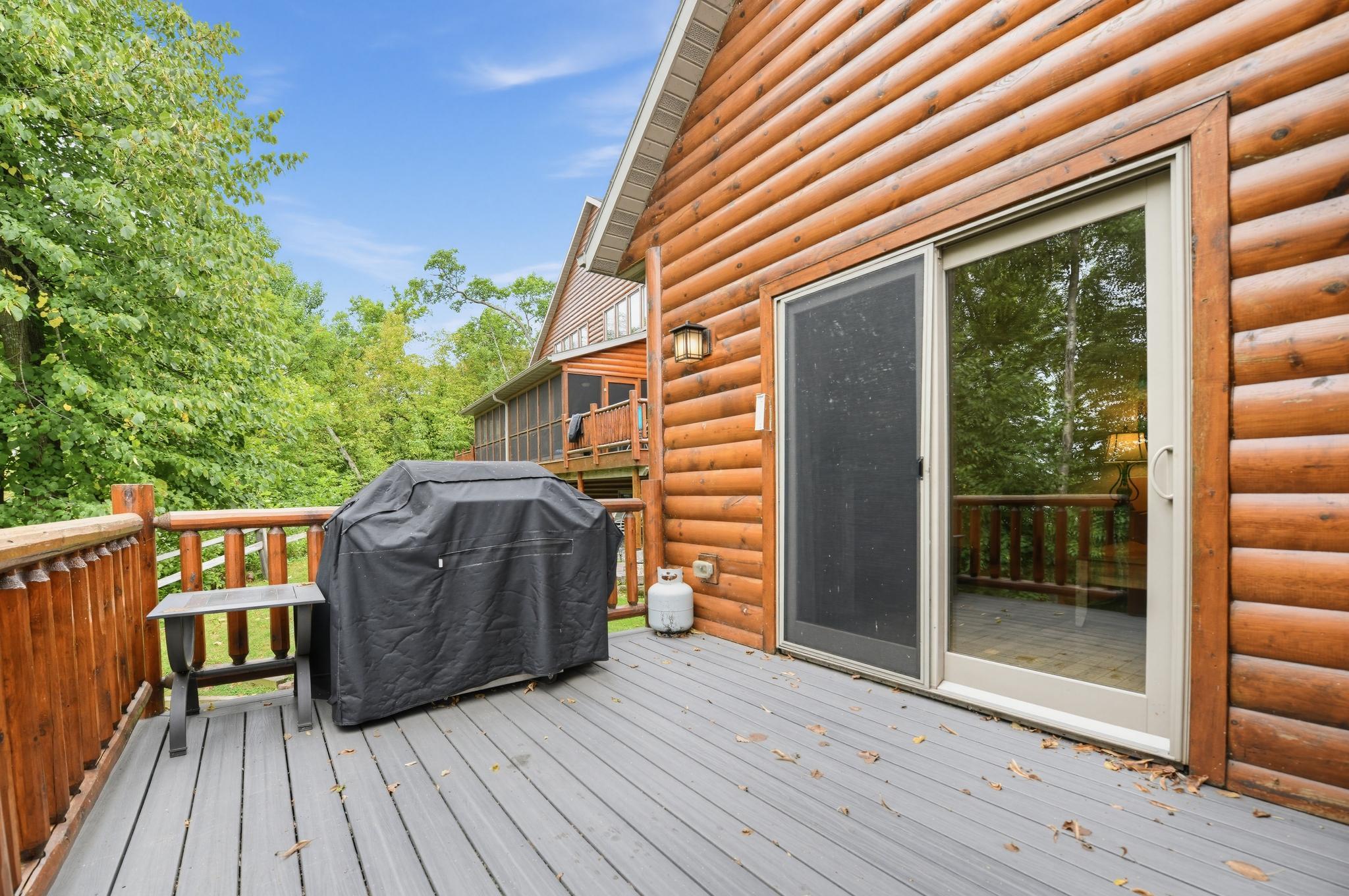 2016 twin home for sale at 6336 Wilderness Road, Unit 32 in Pequot Lakes, MN — 5 bed, 3 bath (photo 27 of 33)
