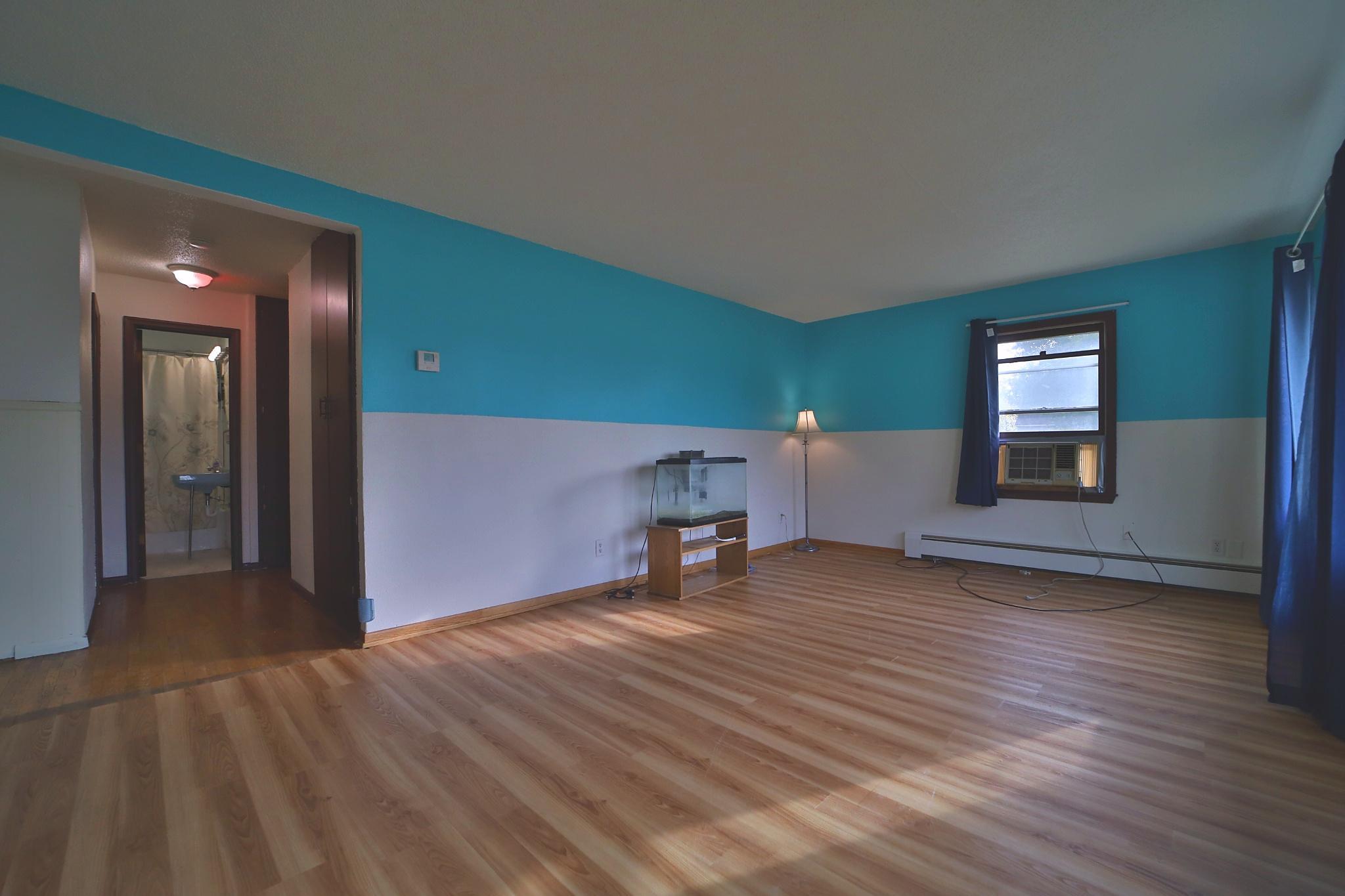 1952 single family home for sale at 821 3rd Avenue NE in Staples, MN — 4 bed, 2 bath (photo 11 of 28)