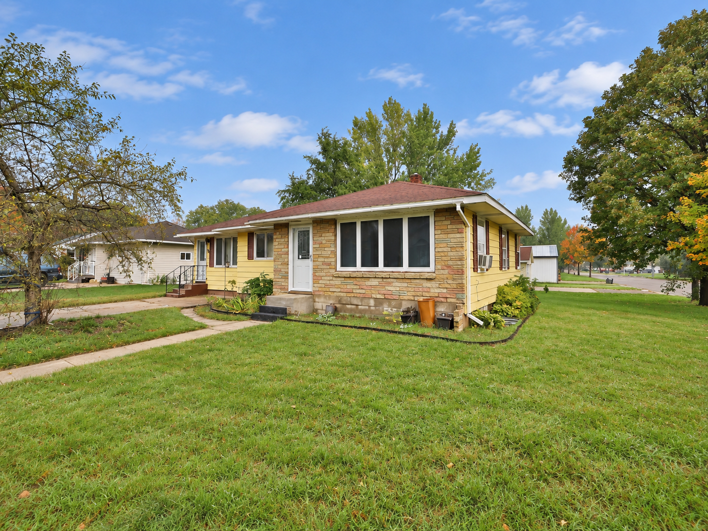 1952 single family home for sale at 821 3rd Avenue NE in Staples, MN — 4 bed, 2 bath (photo 22 of 28)